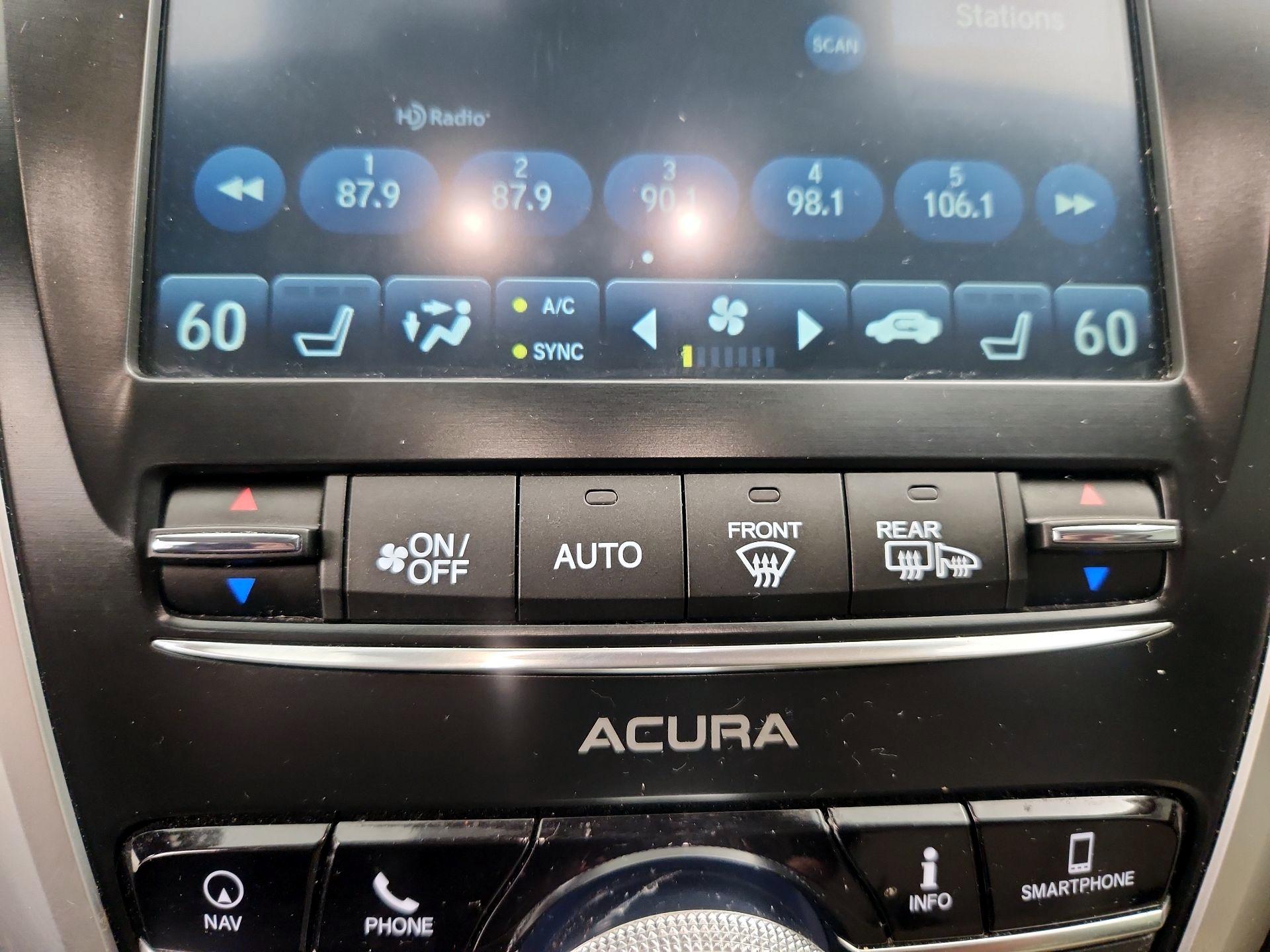 Thumbnail: 2018 Acura TLX - 16