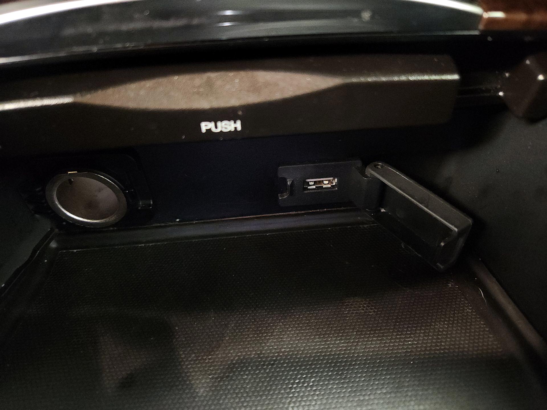 Thumbnail: 2018 Acura TLX - 18