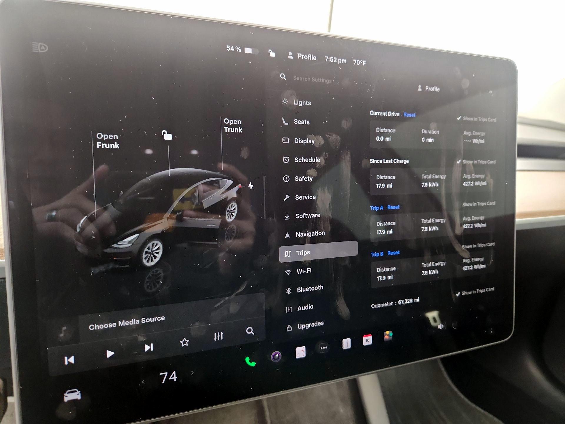 Thumbnail: 2023 Tesla Model 3 - 19