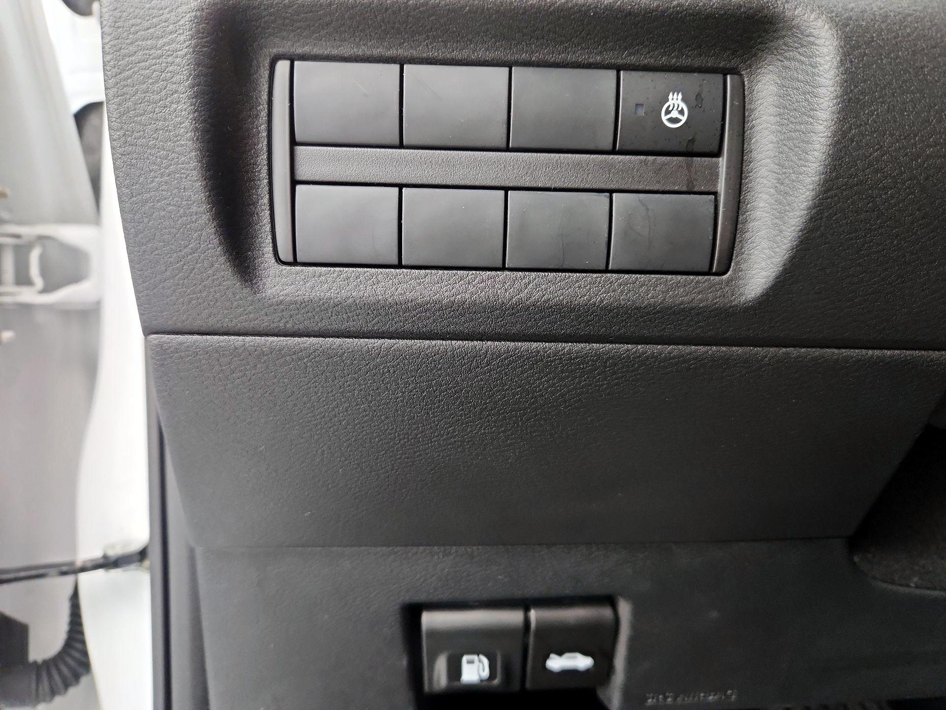 Thumbnail: 2023 Nissan Kicks - 13