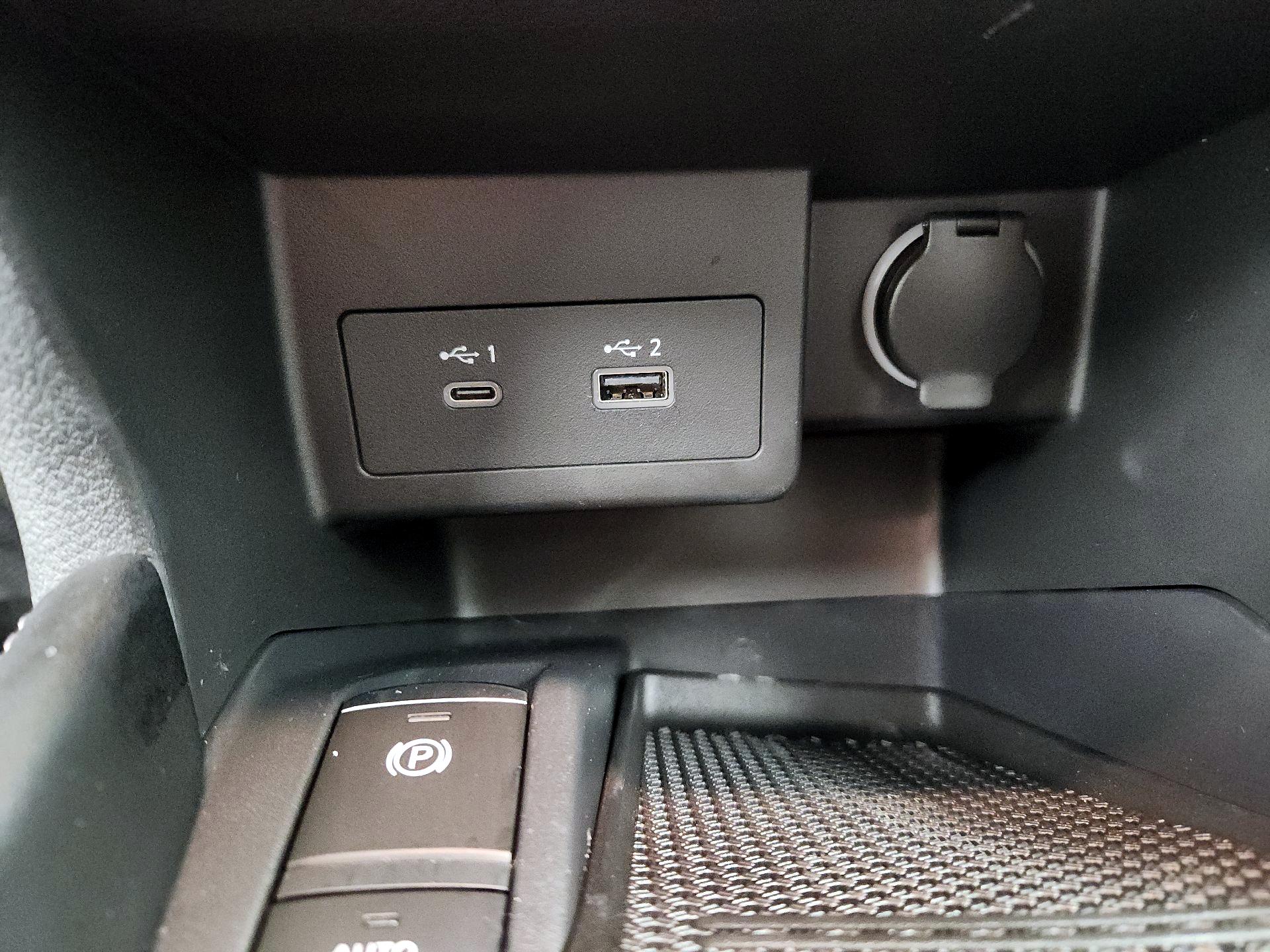 Thumbnail: 2023 Nissan Kicks - 18