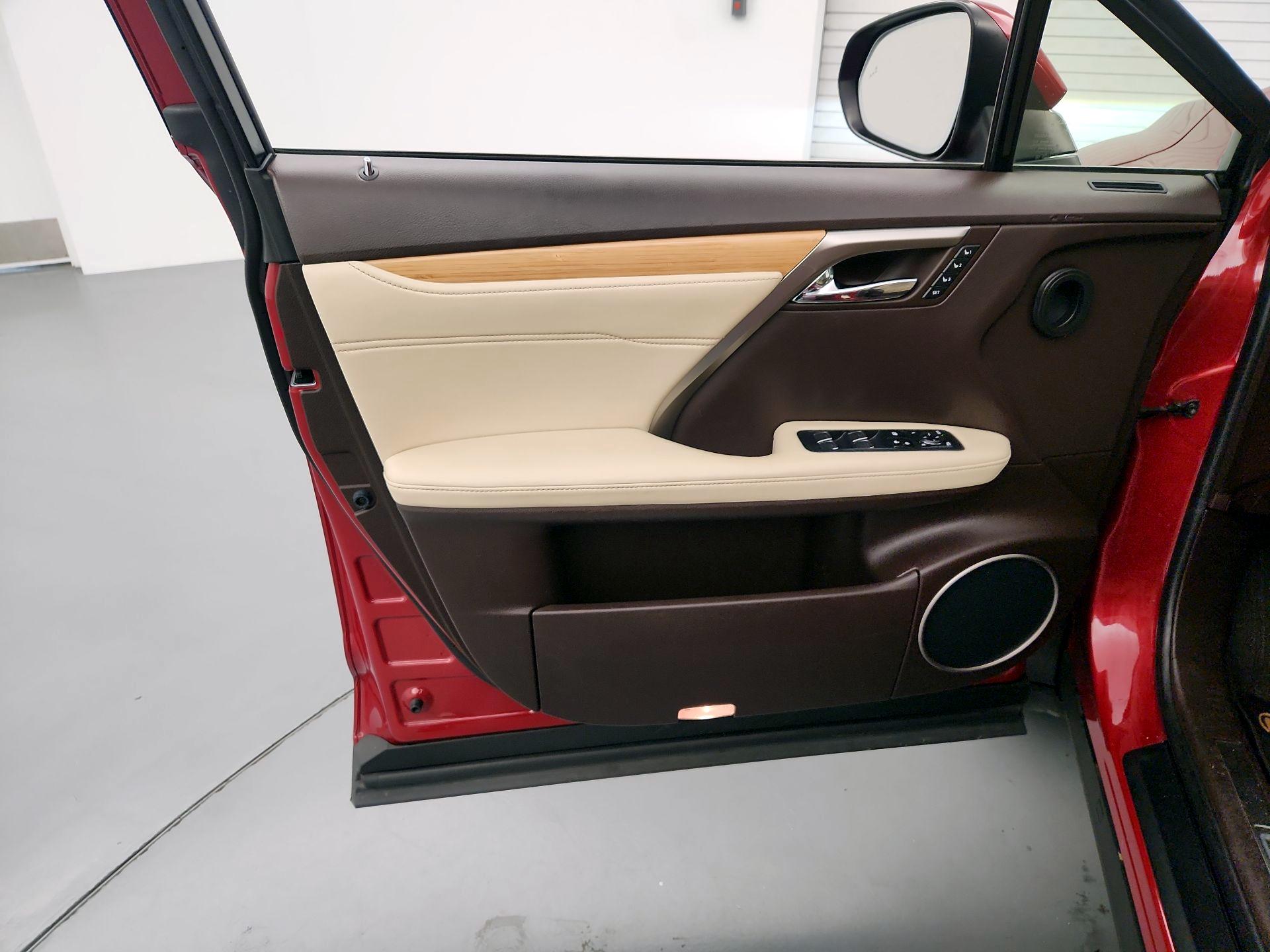 Thumbnail: 2019 Lexus RX - 12