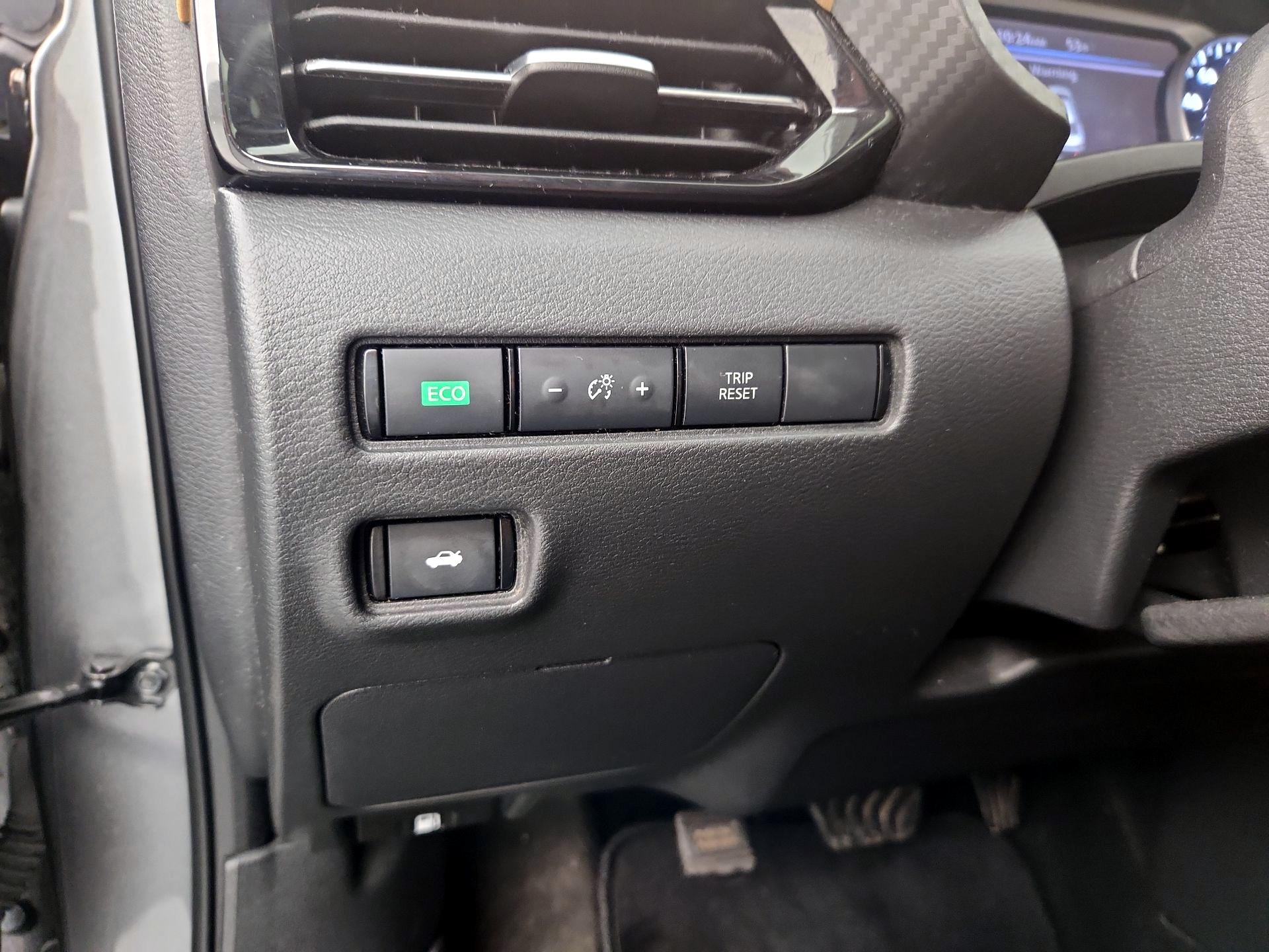 Thumbnail: 2020 Nissan Sentra - 13