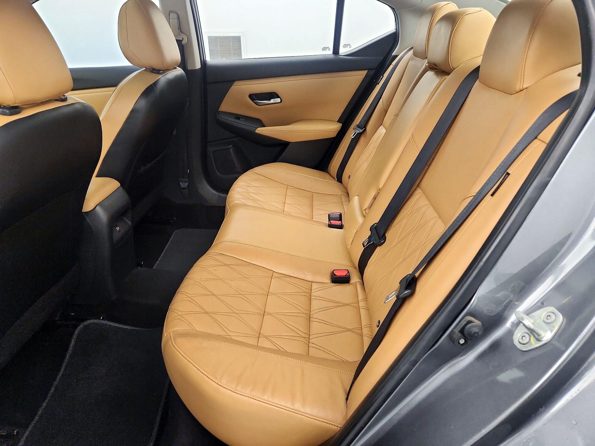 Thumbnail: 2020 Nissan Sentra - 20