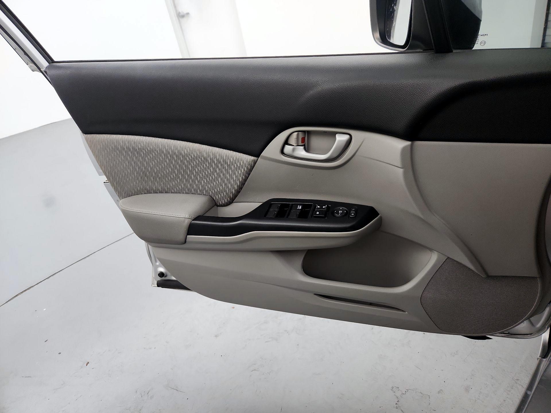 Thumbnail: 2014 Honda Civic - 12