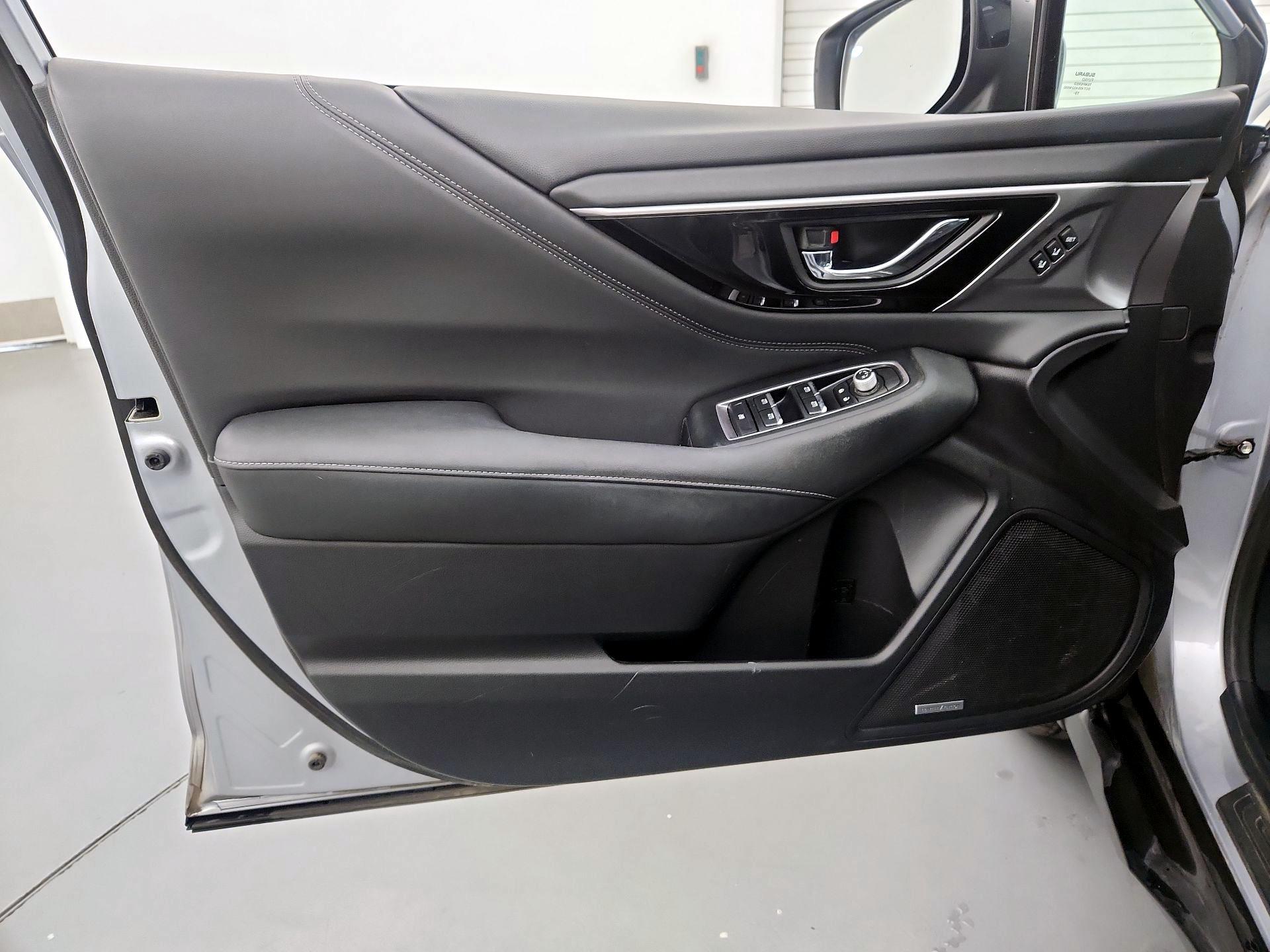 Thumbnail: 2020 Subaru Outback - 12