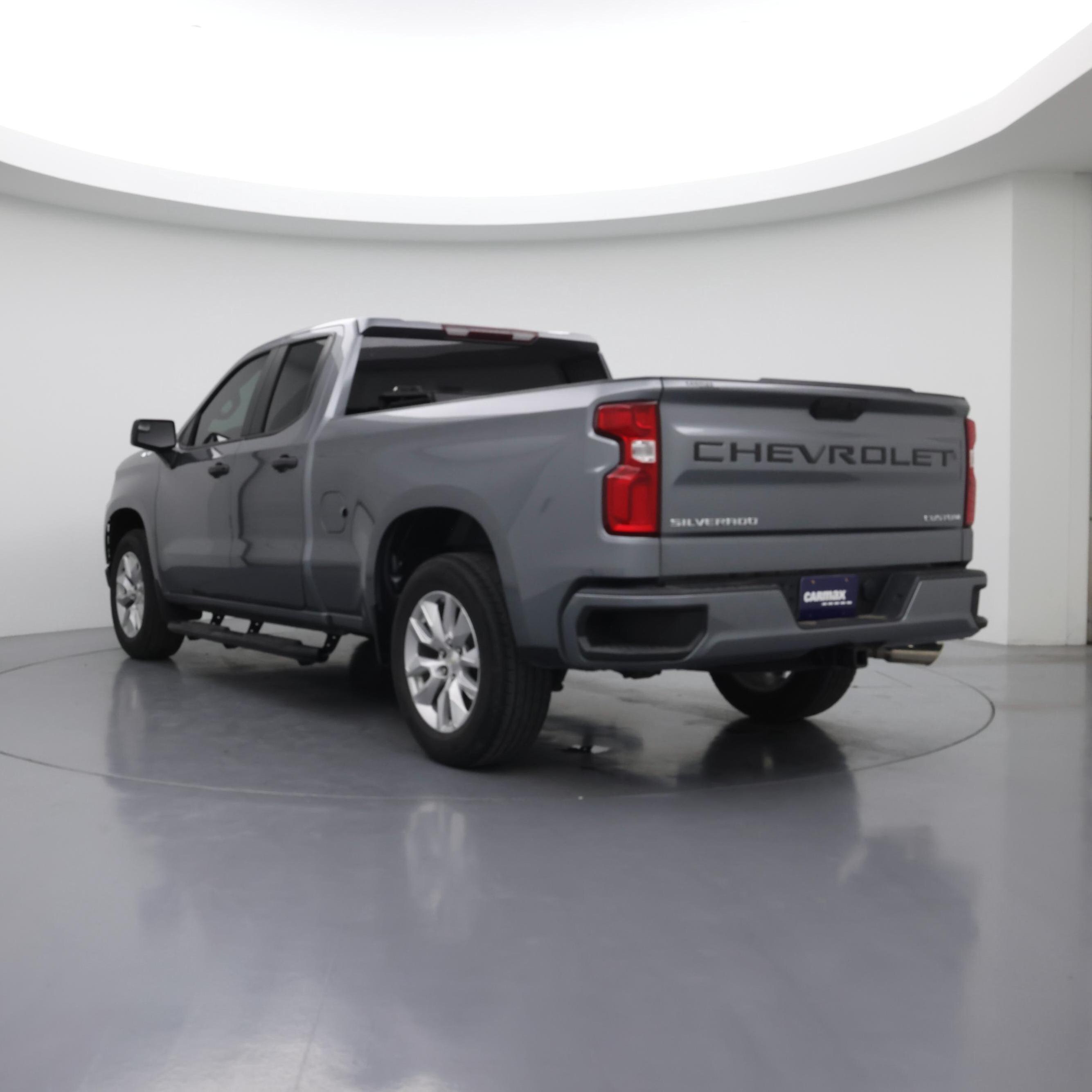 Thumbnail: 2021 Chevrolet Silverado 1500 - 2