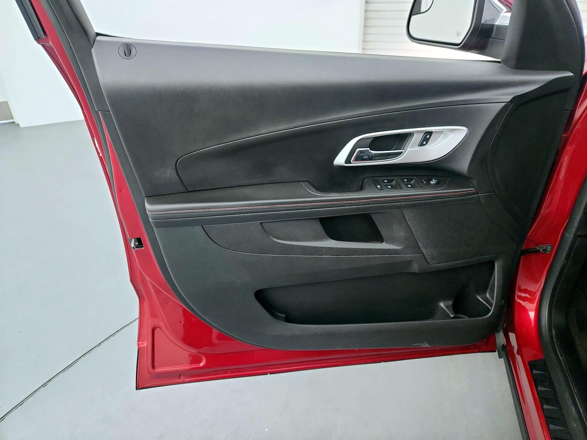 Thumbnail: 2014 Chevrolet Equinox - 12