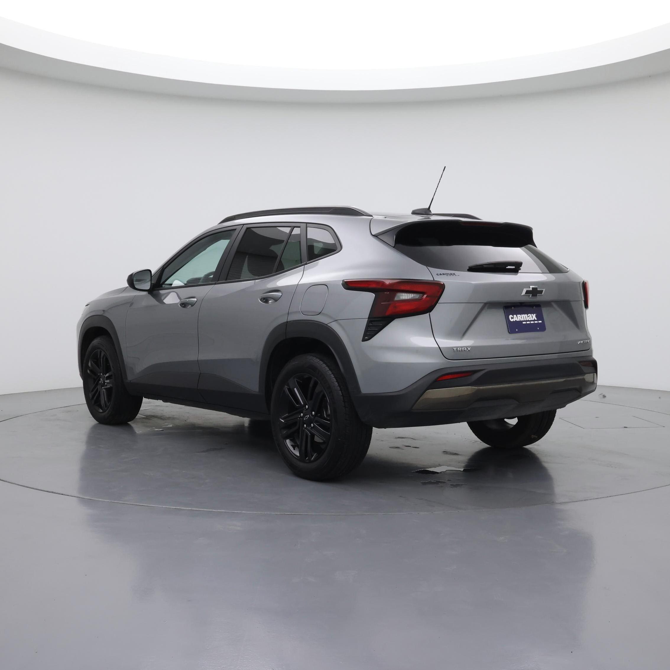 Thumbnail: 2025 Chevrolet Trax - 2