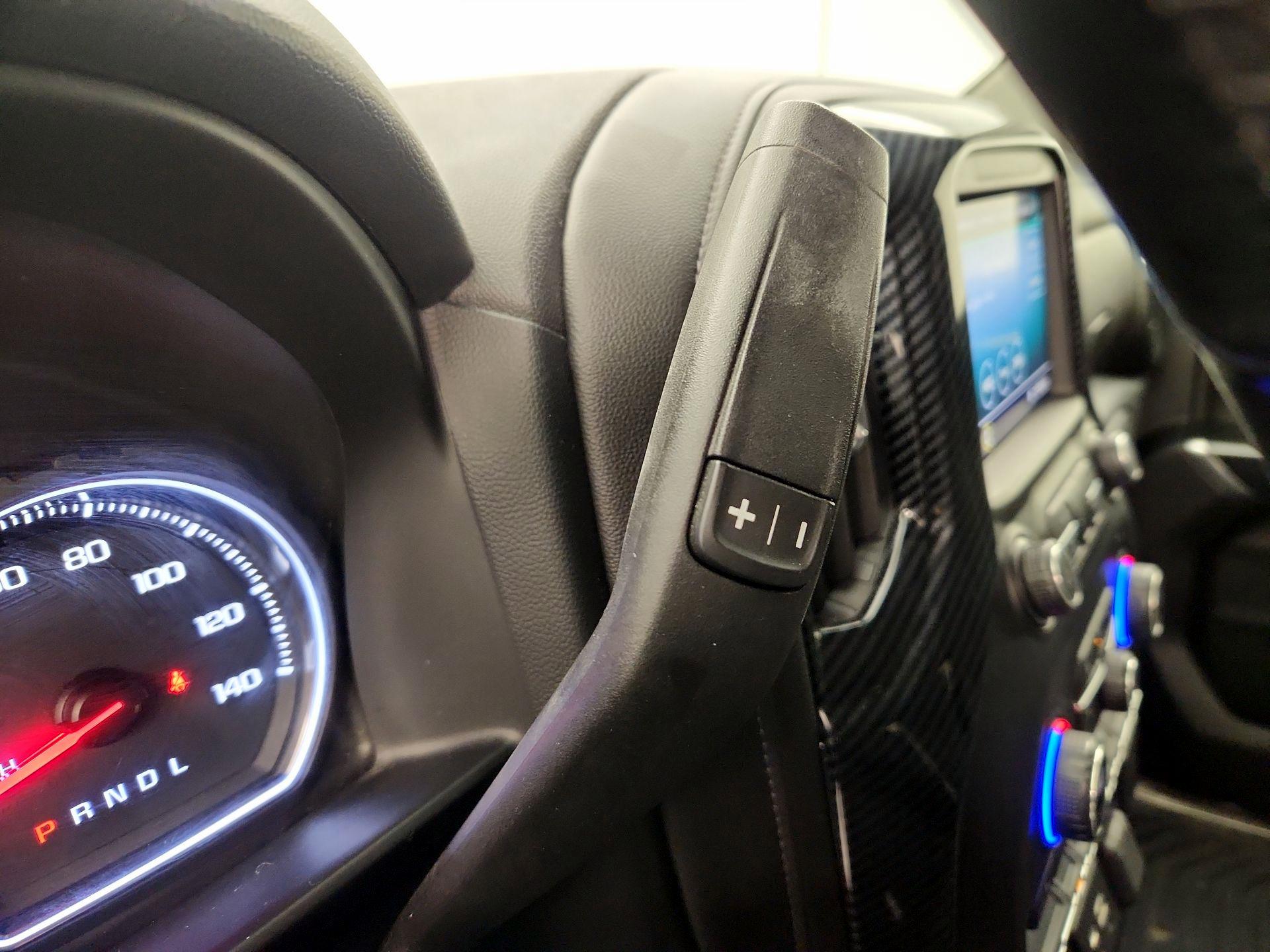 Thumbnail: 2019 Chevrolet Silverado 1500 - 17