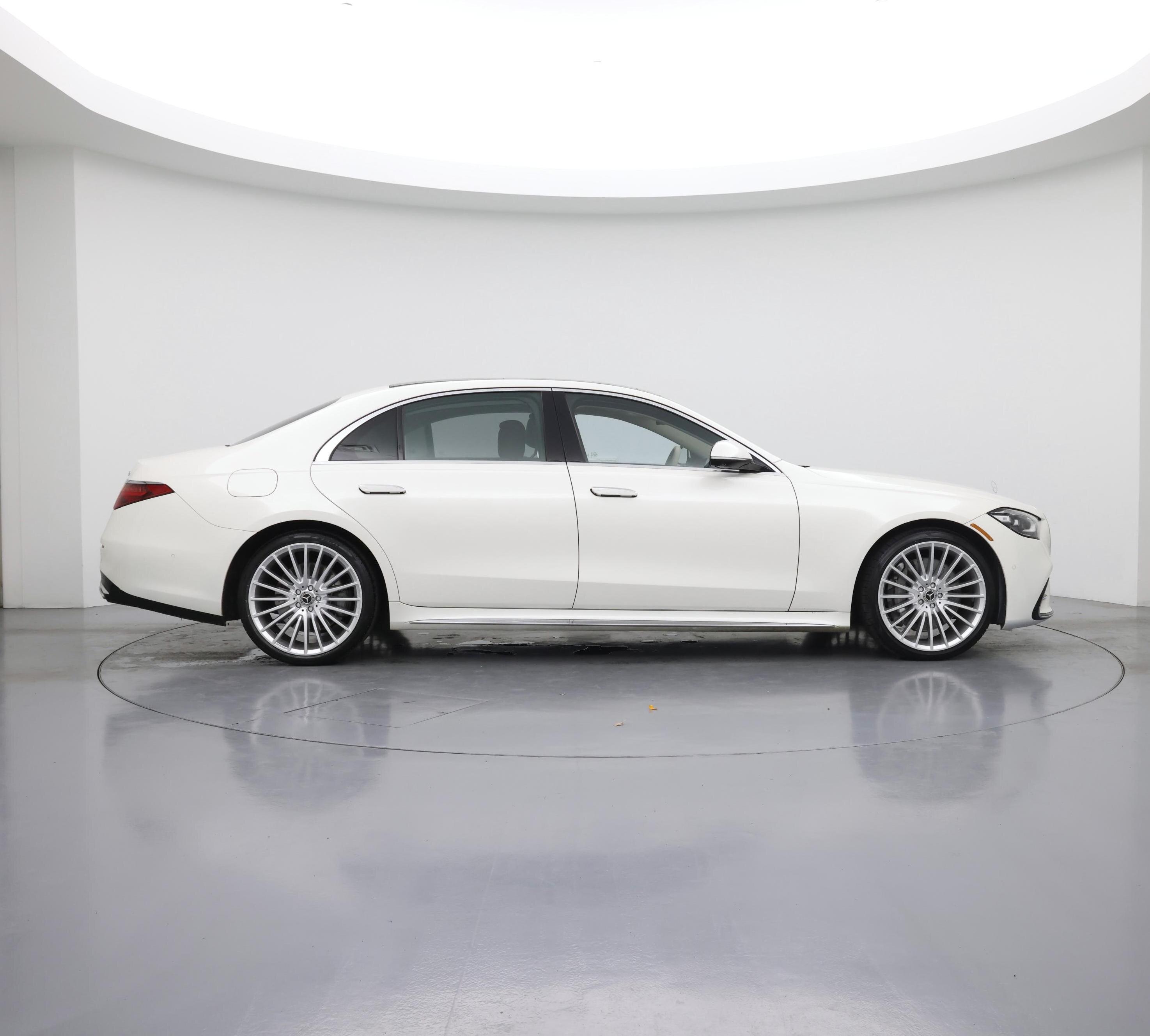 Thumbnail: 2022 Mercedes-Benz S-Class - 7