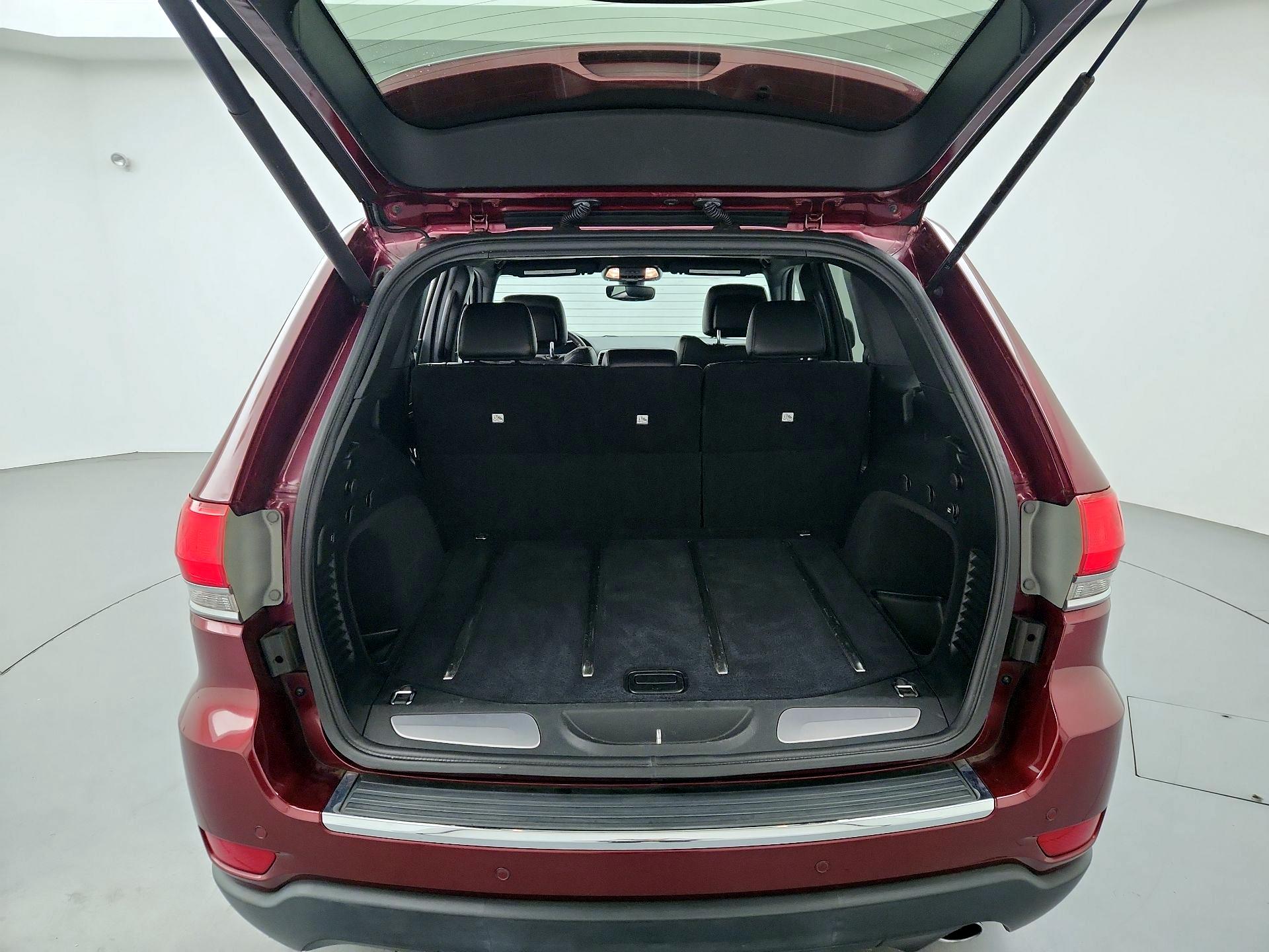 Thumbnail: 2017 Jeep Grand Cherokee - 20