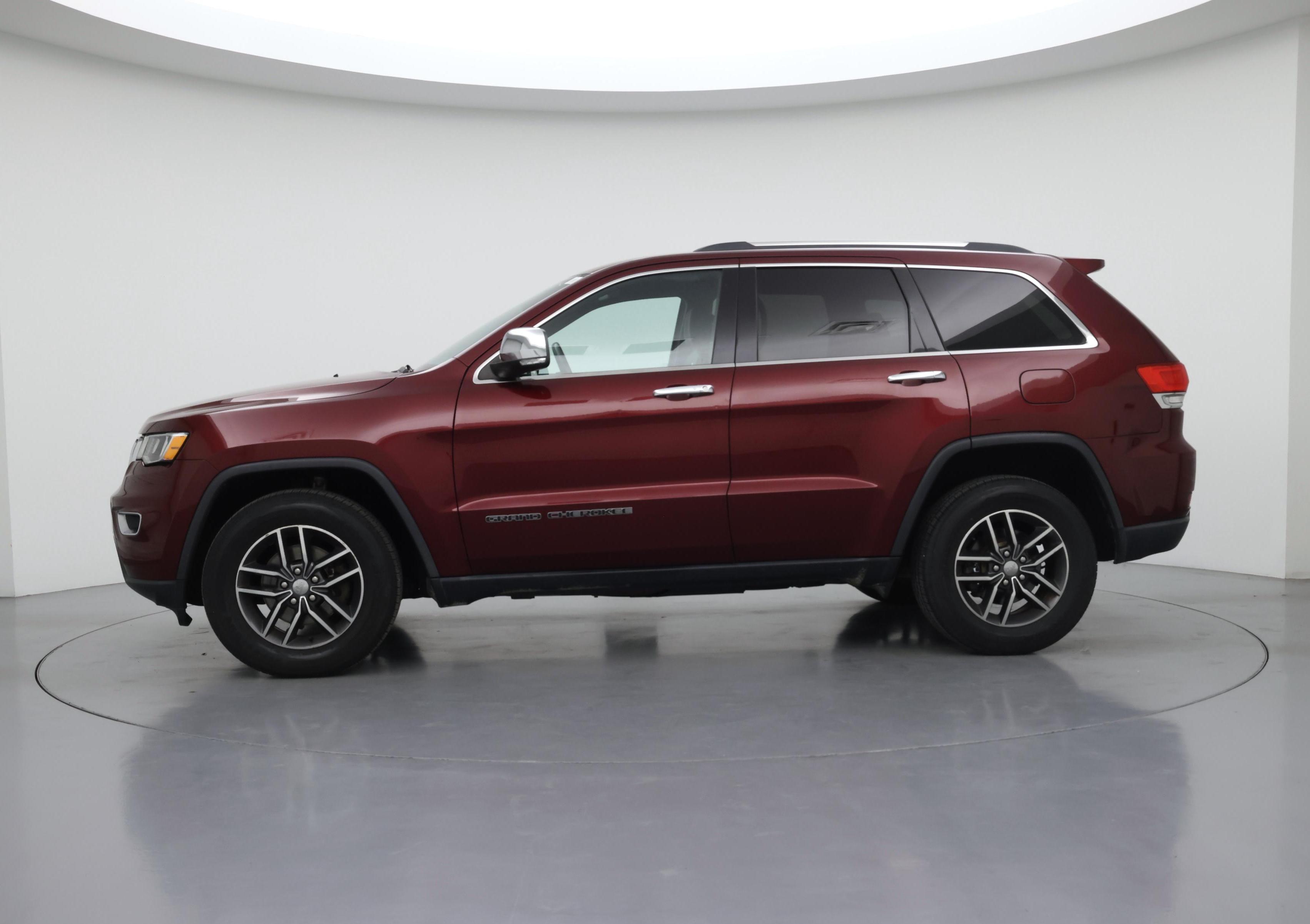 Thumbnail: 2017 Jeep Grand Cherokee - 3