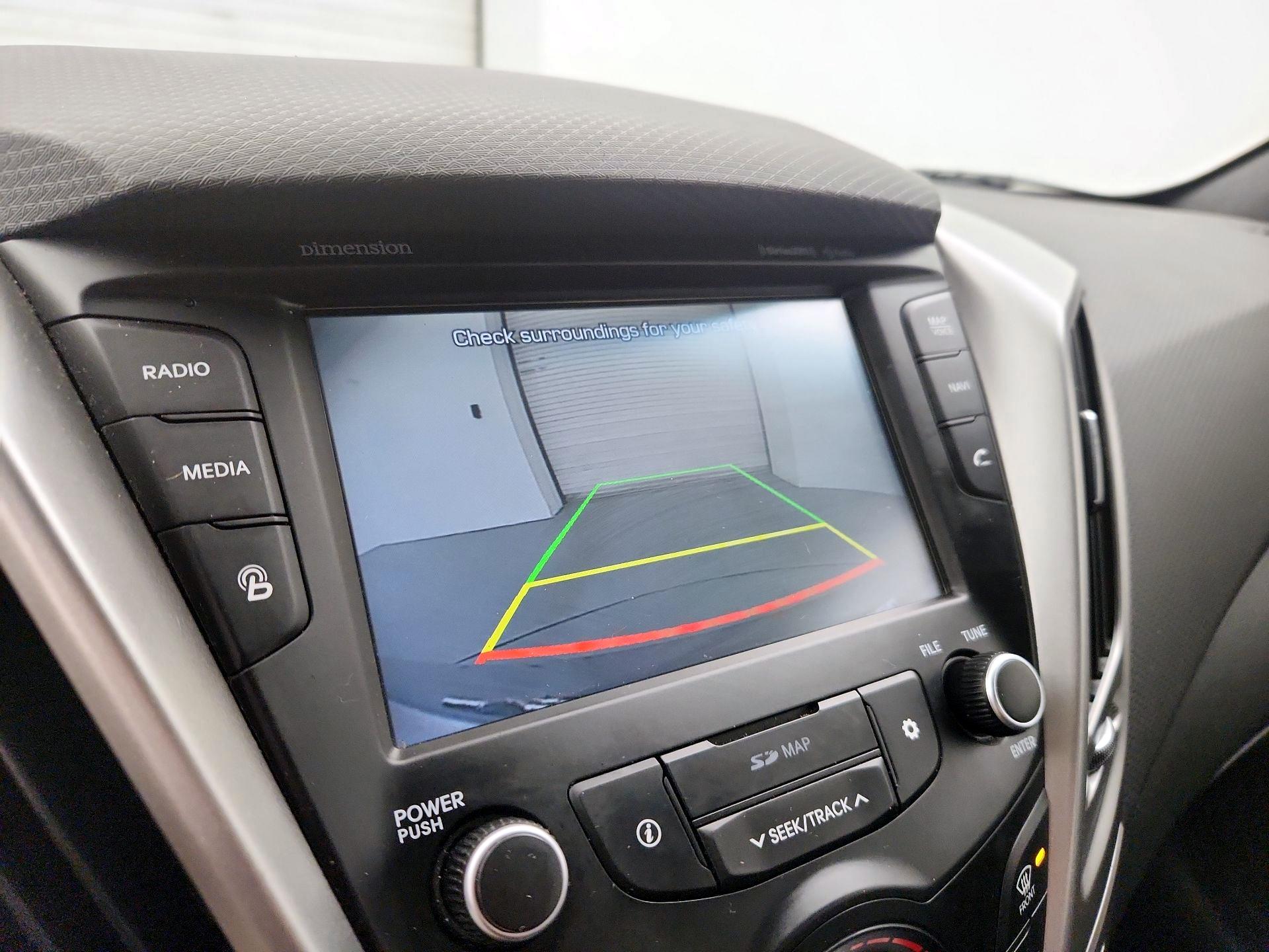 Thumbnail: 2017 Hyundai Veloster - 15