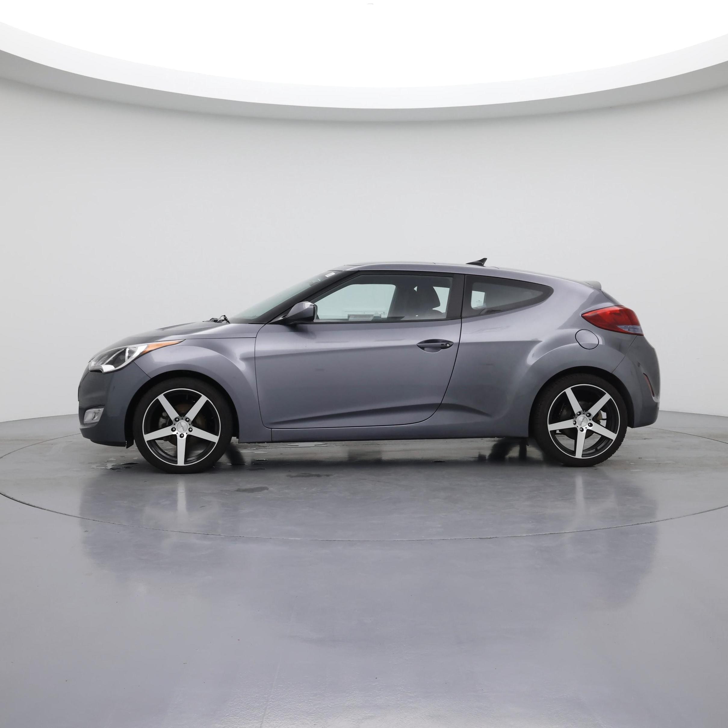 Thumbnail: 2017 Hyundai Veloster - 3