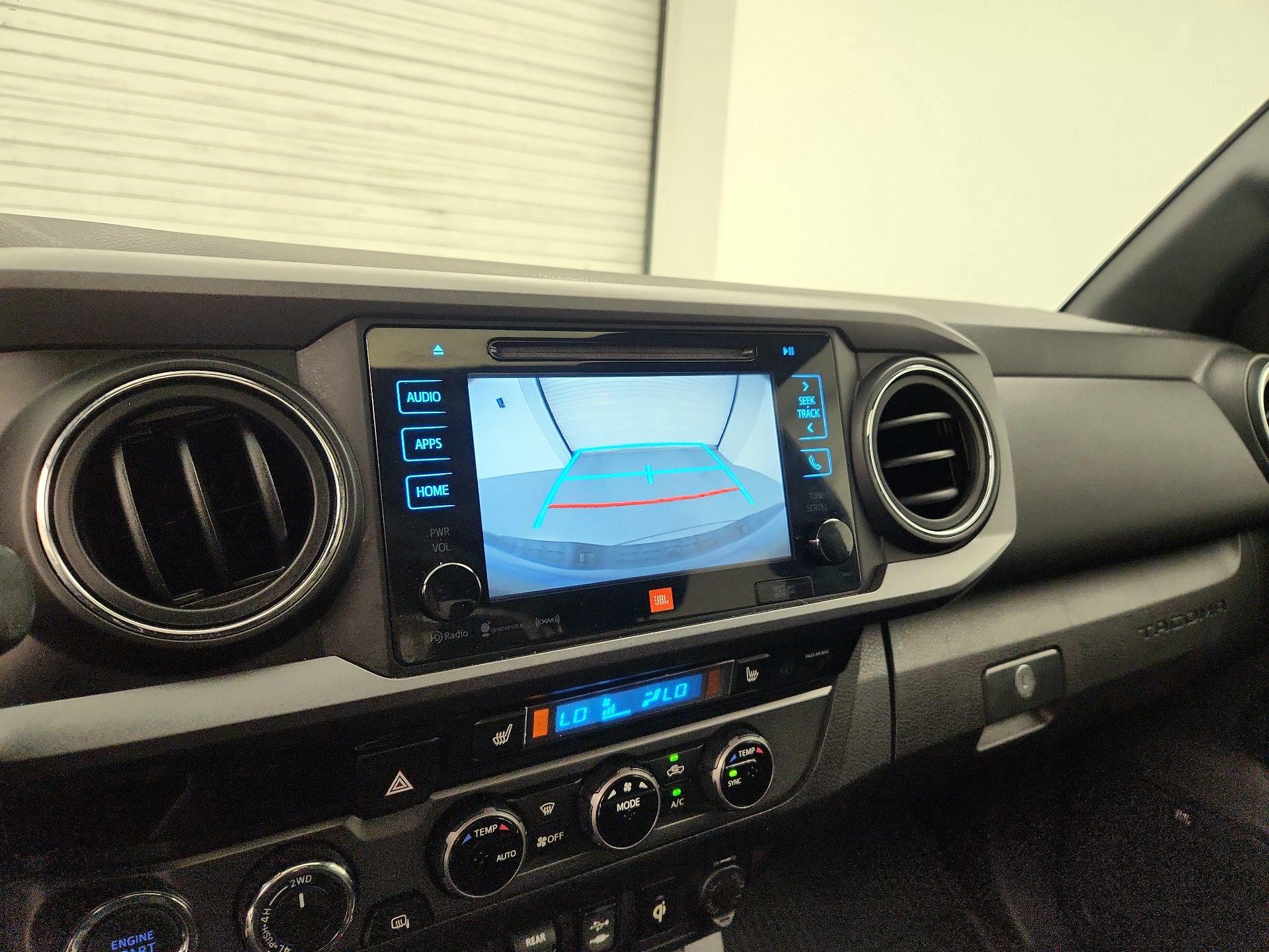 Thumbnail: 2018 Toyota Tacoma - 14