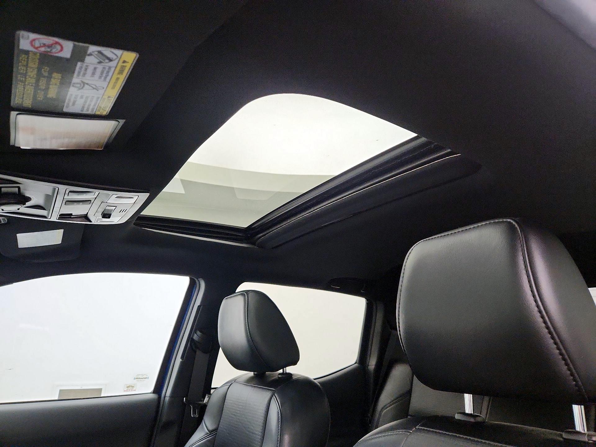 Thumbnail: 2018 Toyota Tacoma - 19