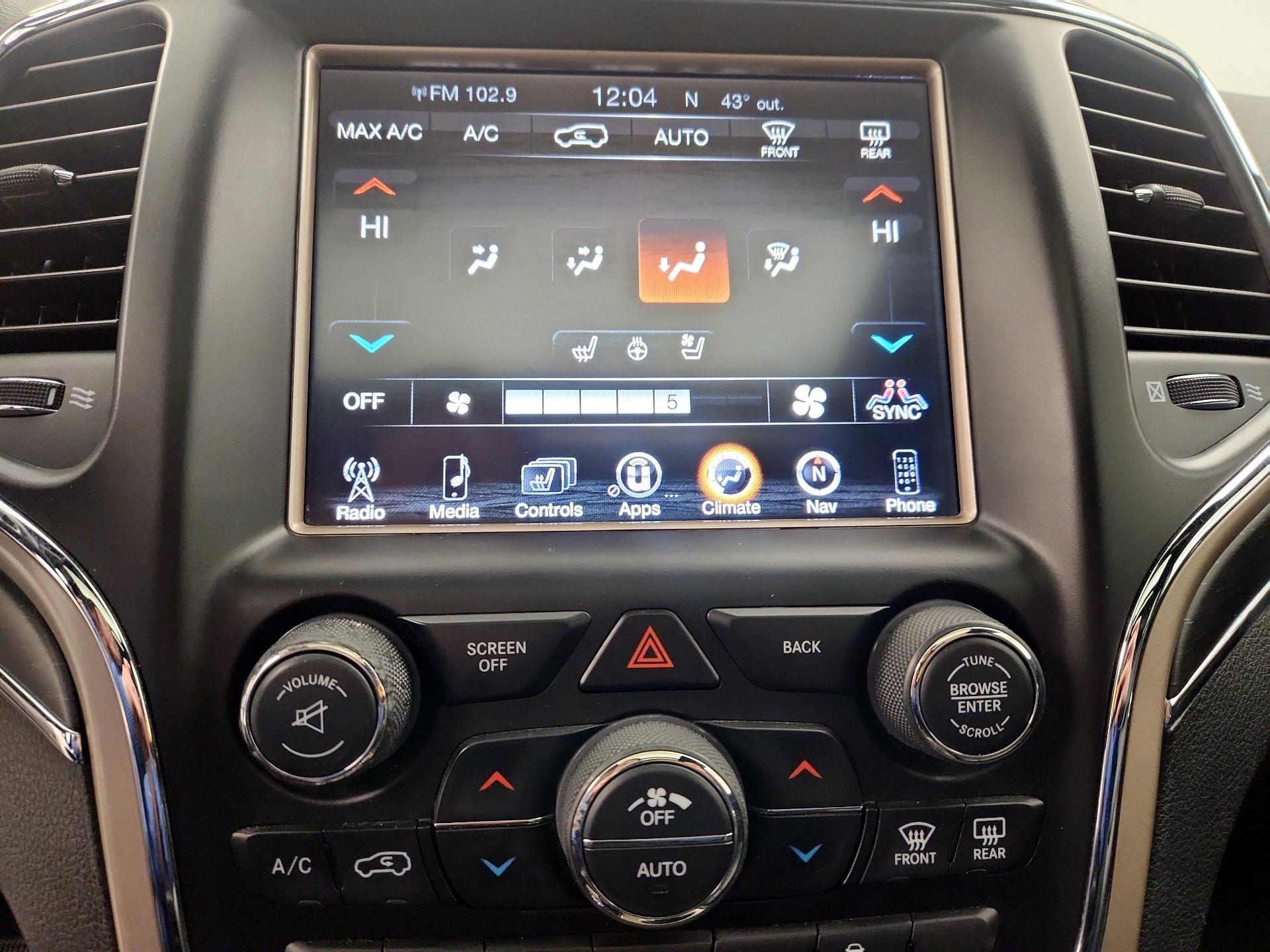 Thumbnail: 2017 Jeep Grand Cherokee - 16