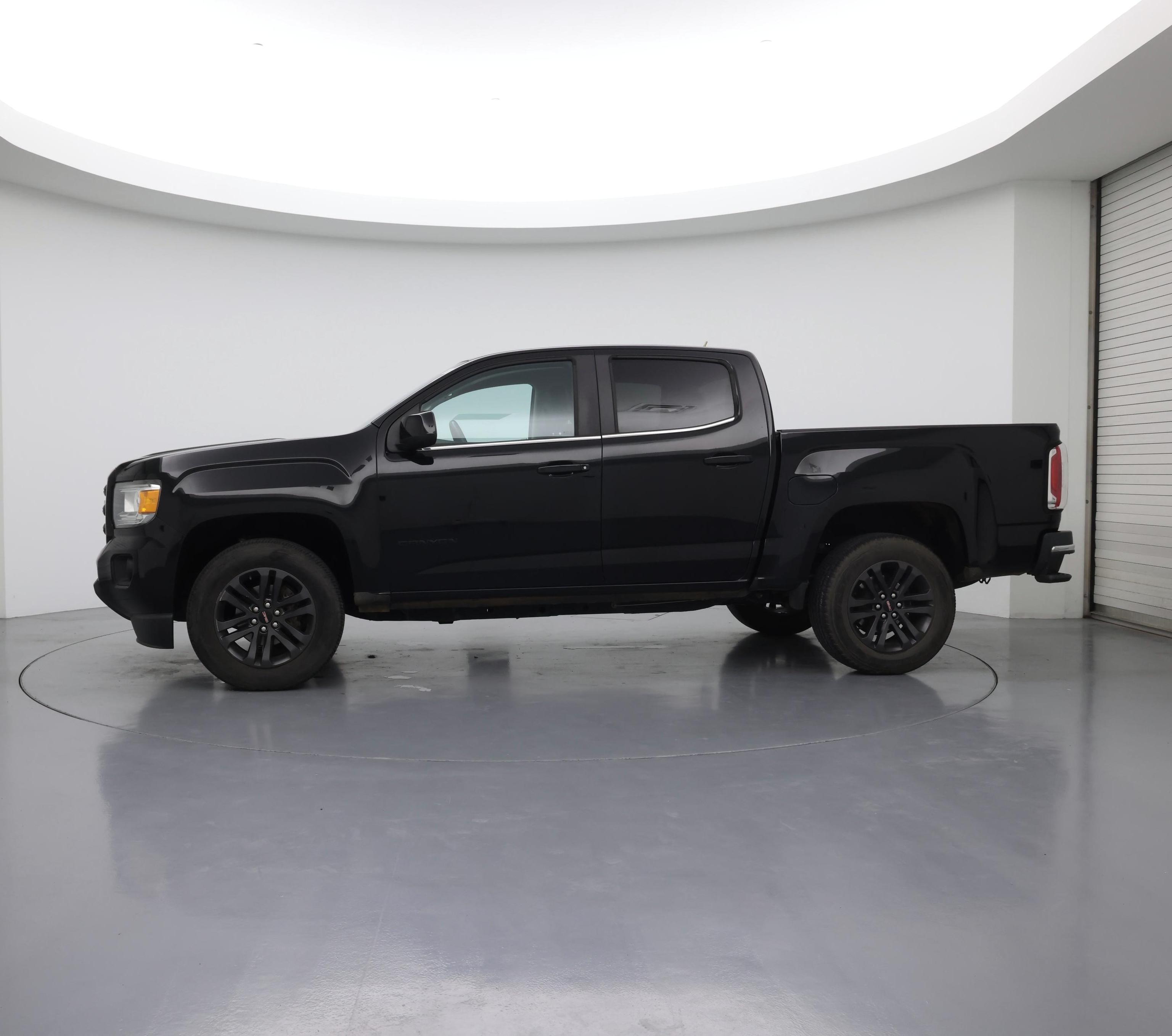 Thumbnail: 2019 GMC Canyon - 3
