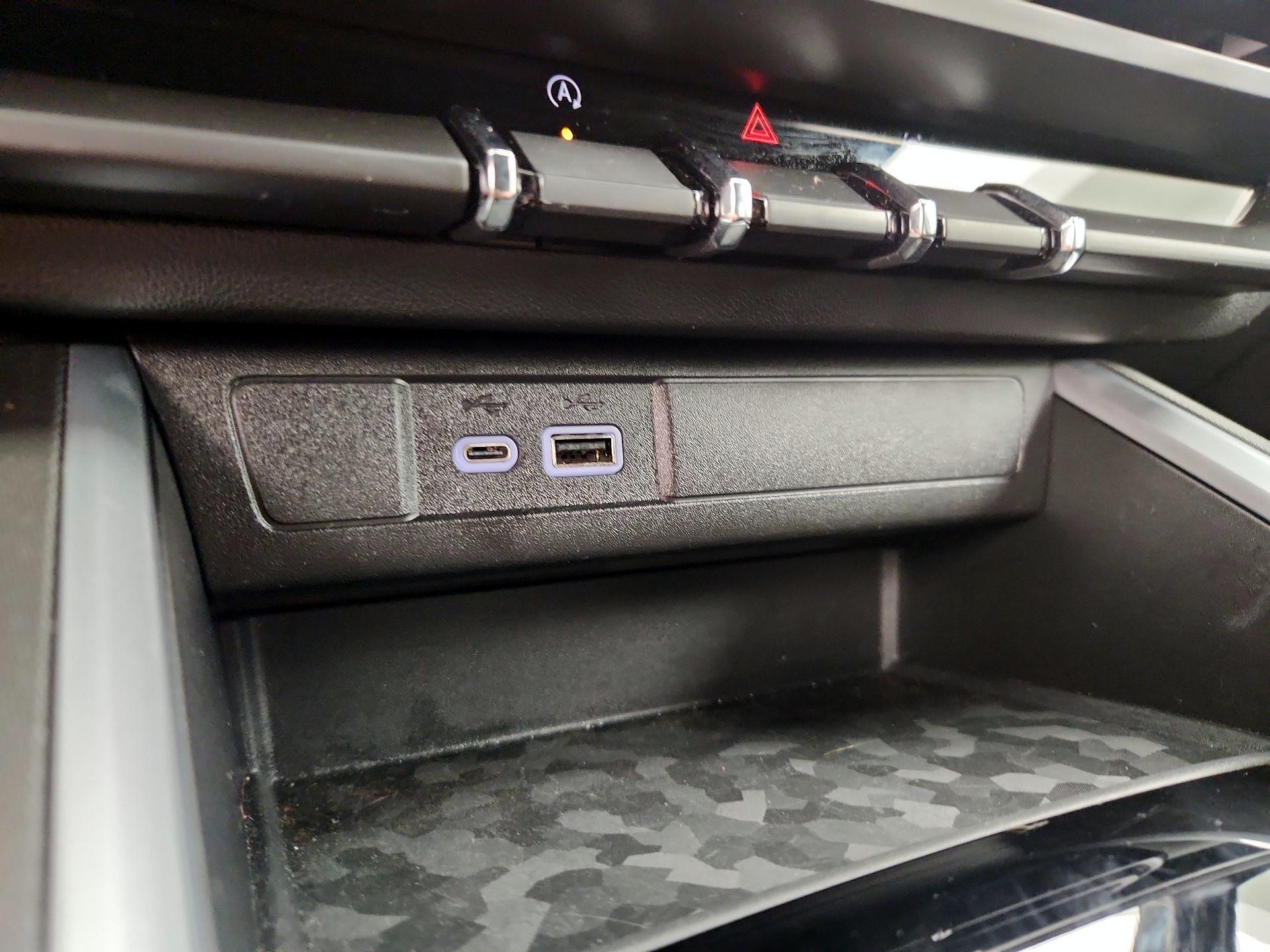 Thumbnail: 2024 Chevrolet Colorado - 18