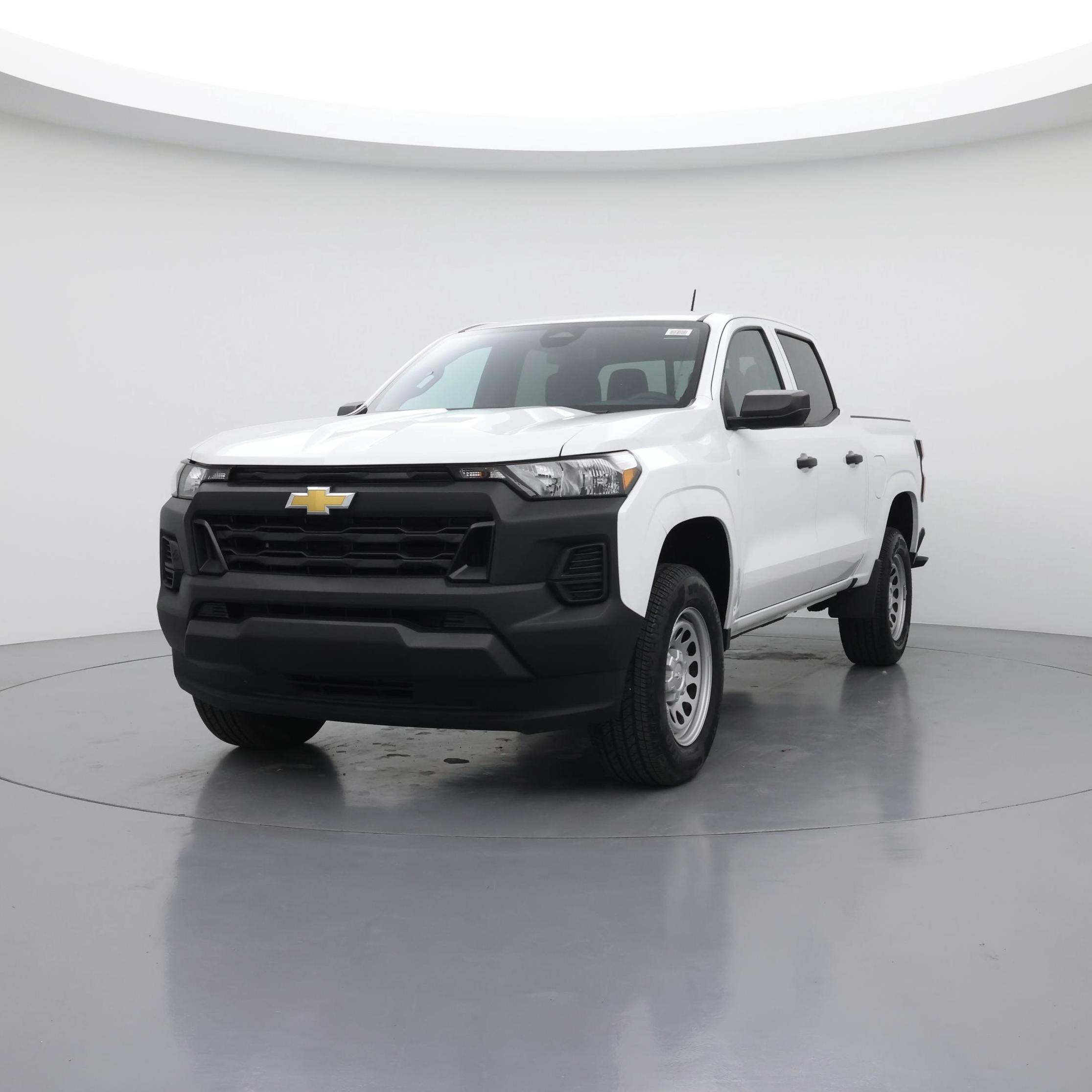 Thumbnail: 2024 Chevrolet Colorado - 4