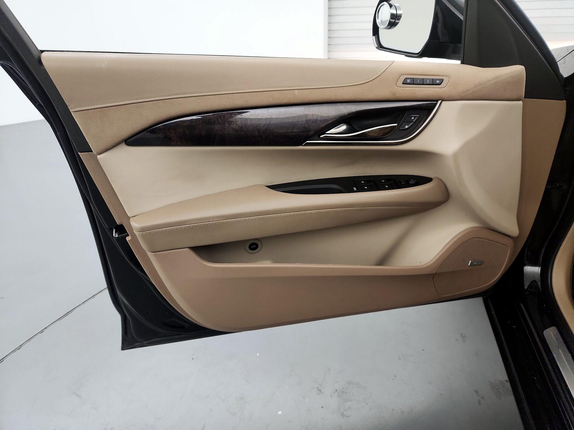 Thumbnail: 2015 Cadillac ATS - 12