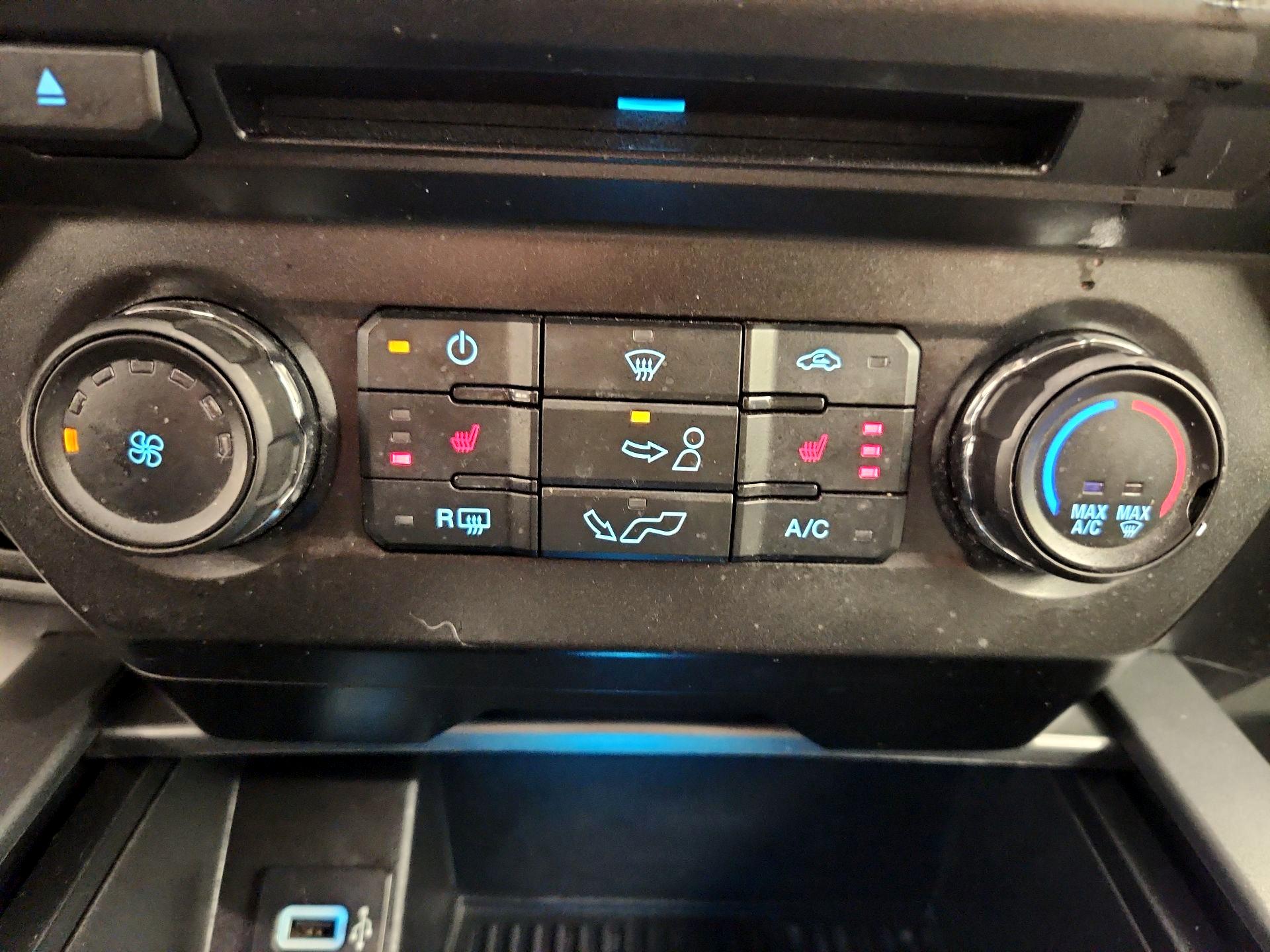 Thumbnail: 2018 Ford F-150 - 16