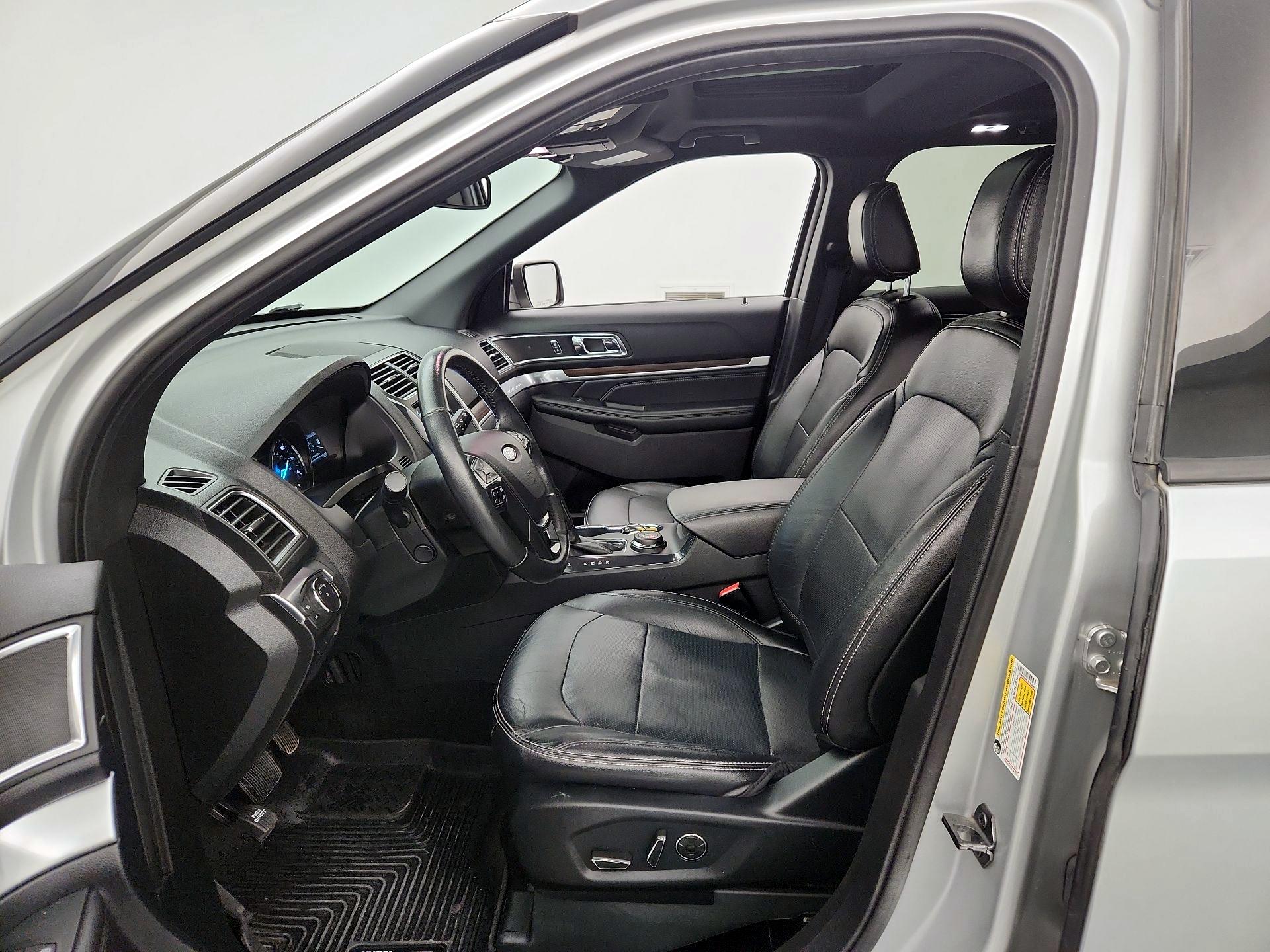 Thumbnail: 2018 Ford Explorer - 11