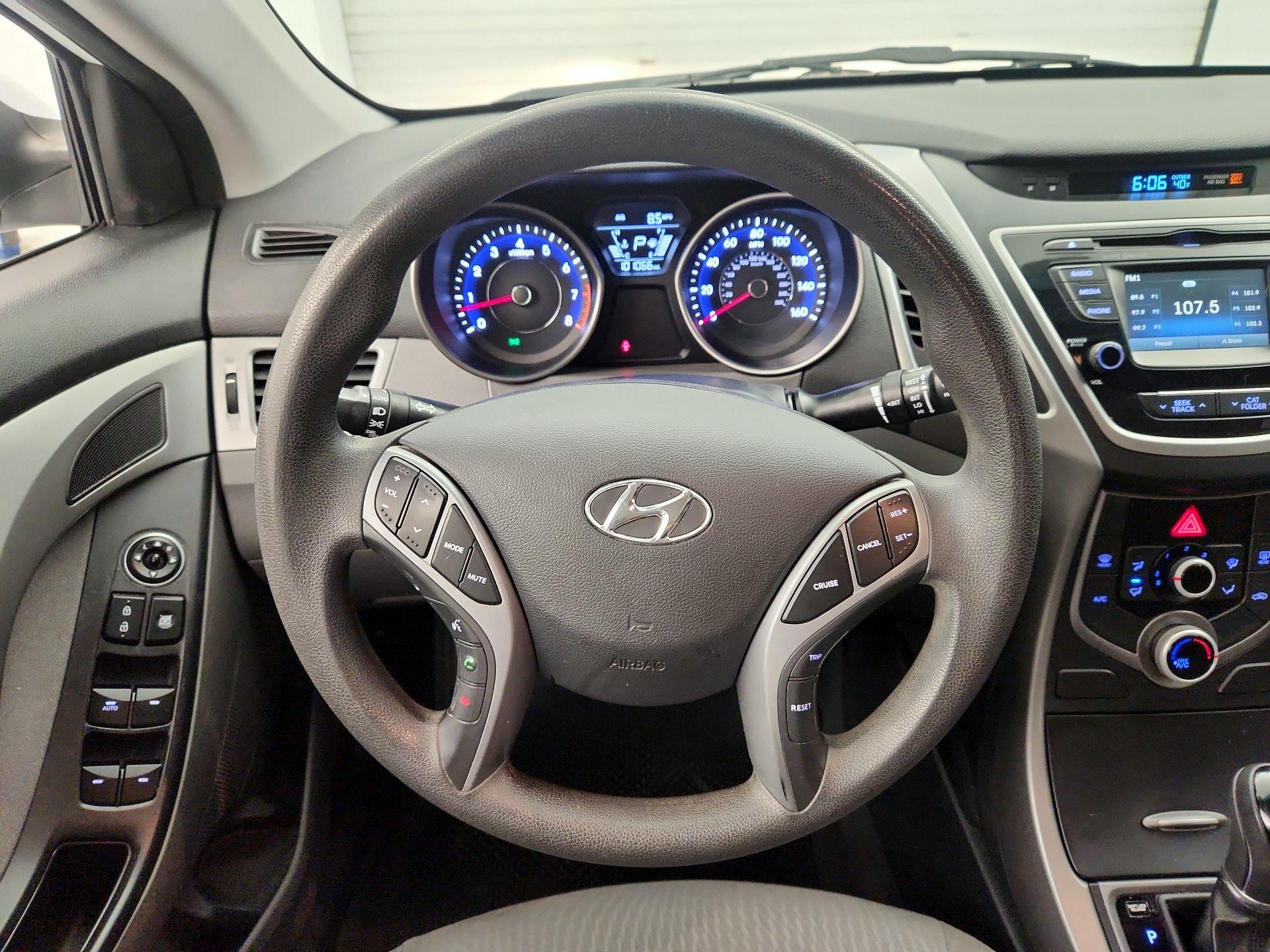 Thumbnail: 2016 Hyundai Elantra - 10