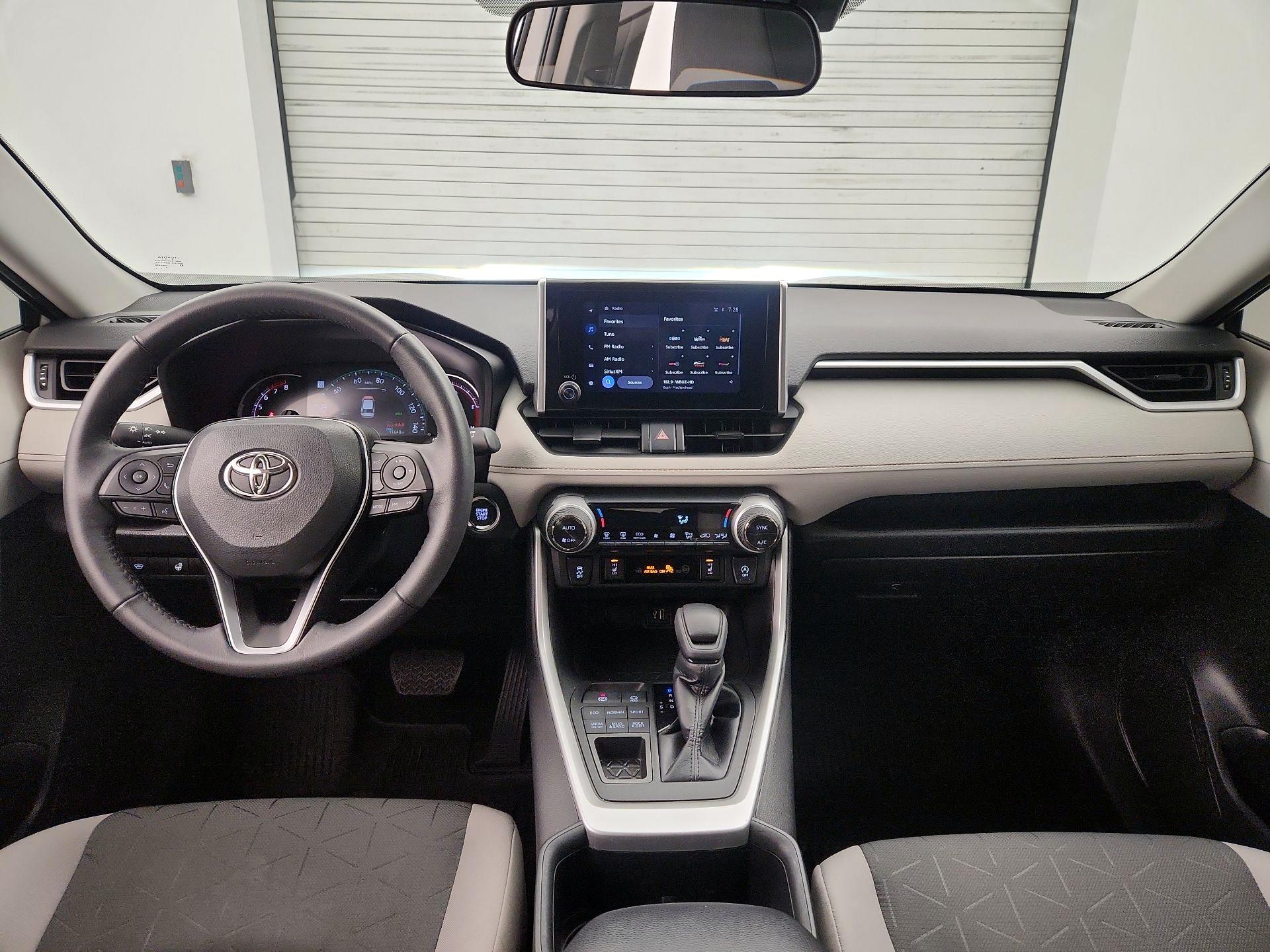 Thumbnail: 2023 Toyota RAV4 - 9