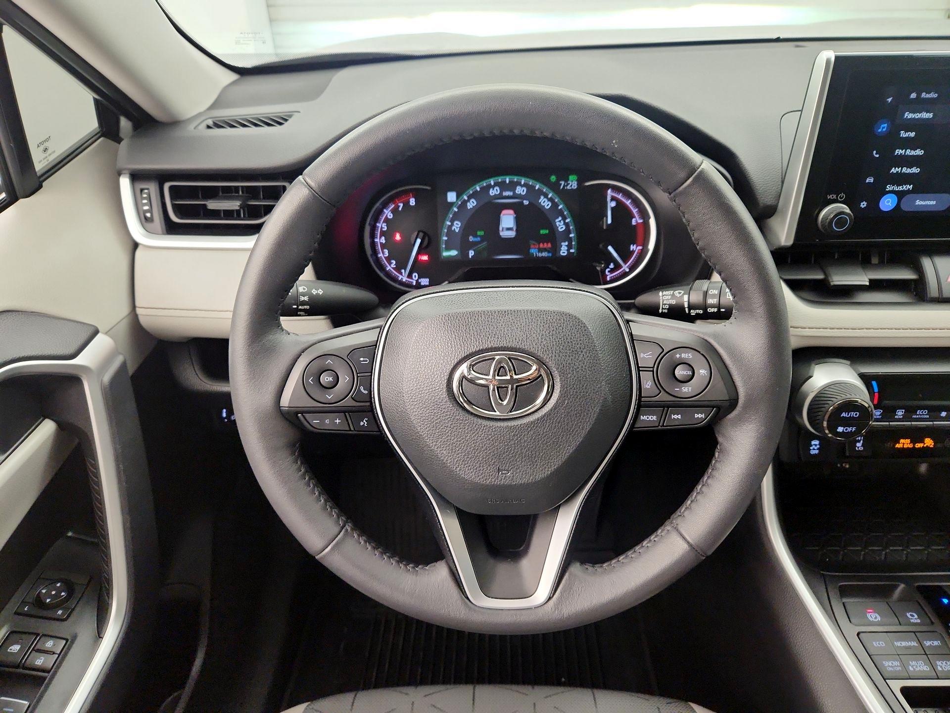 Thumbnail: 2023 Toyota RAV4 - 10