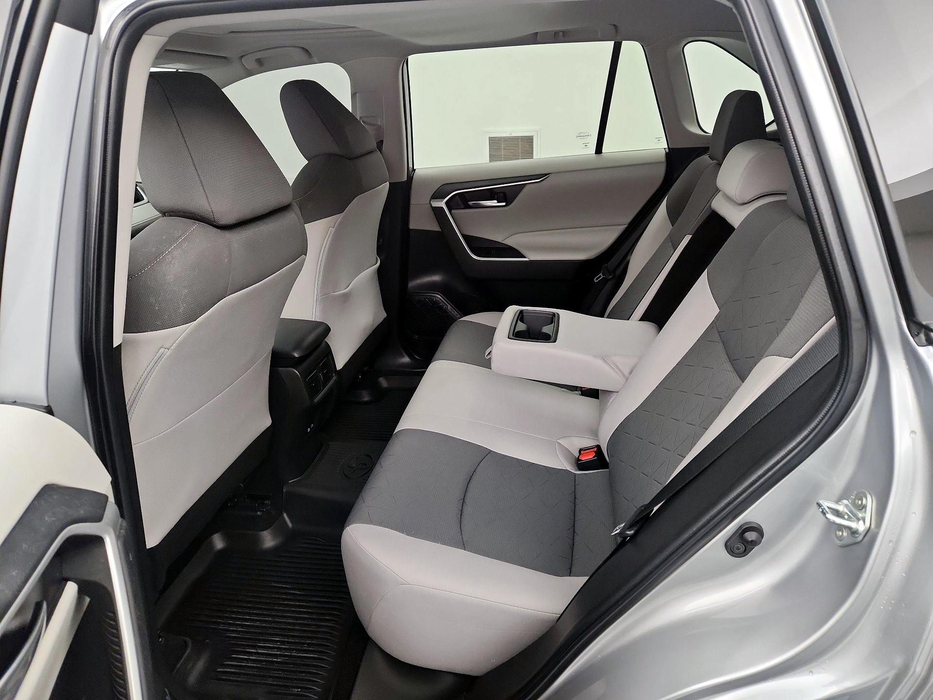 Thumbnail: 2023 Toyota RAV4 - 19