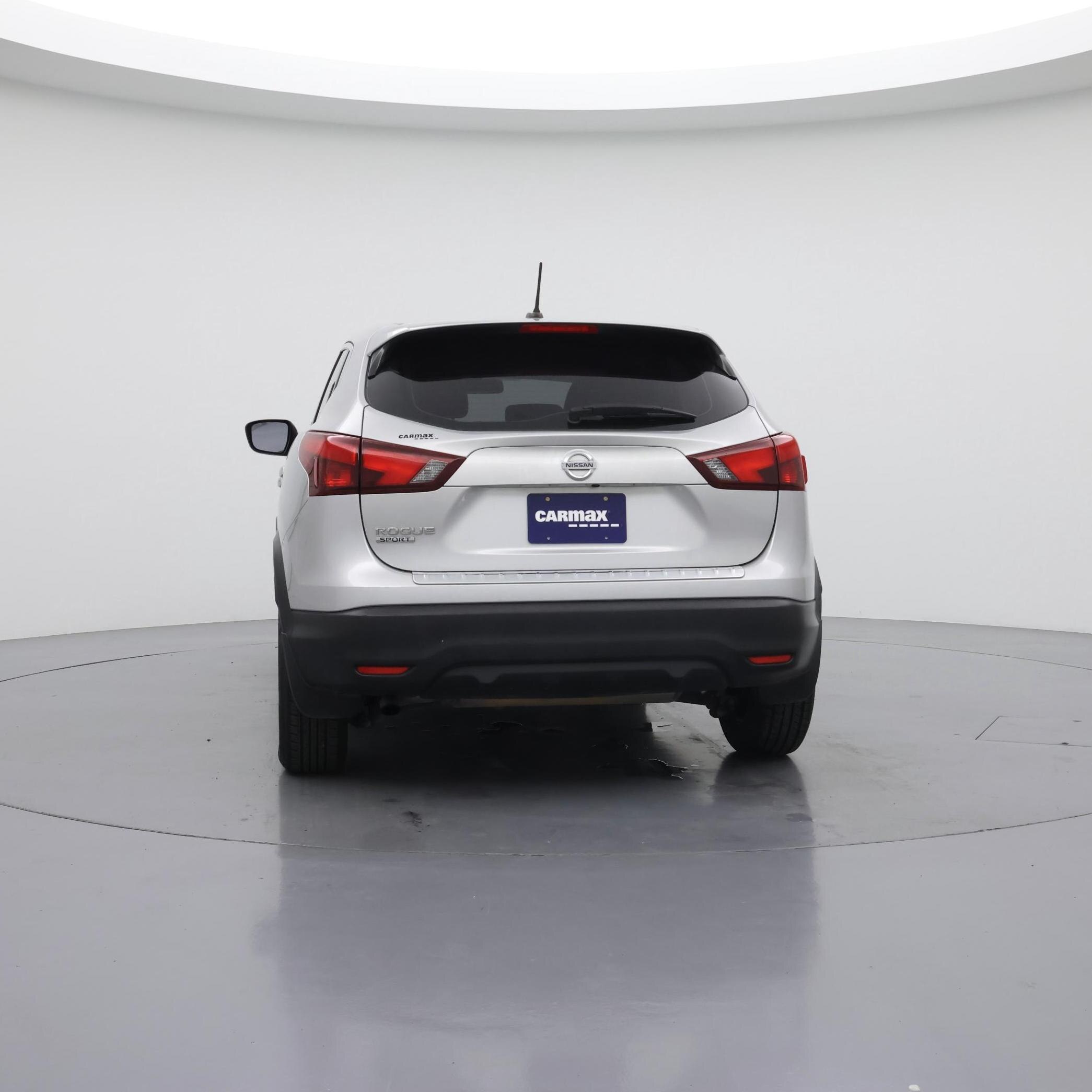 Thumbnail: 2019 Nissan Rogue Sport - 6