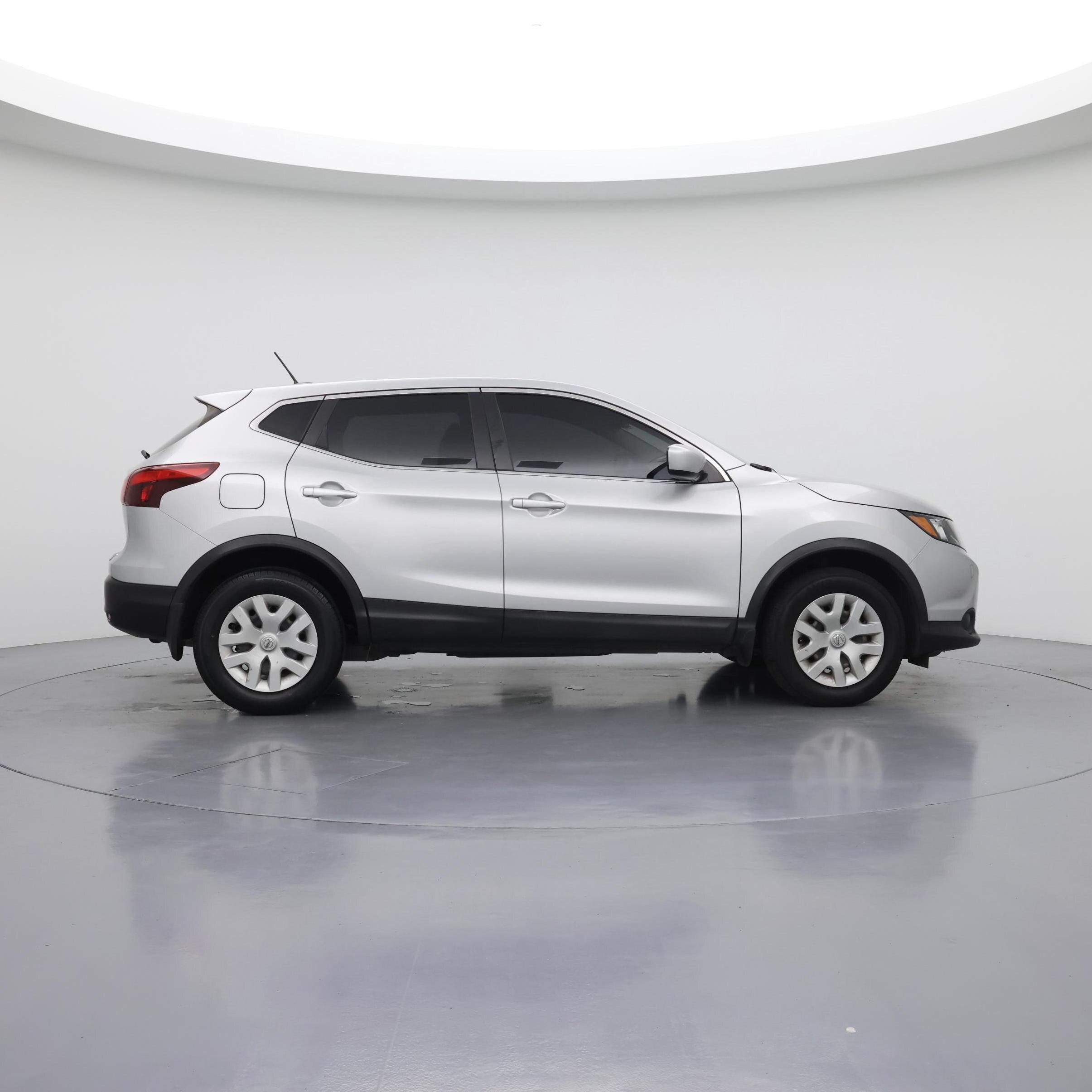 Thumbnail: 2019 Nissan Rogue Sport - 7