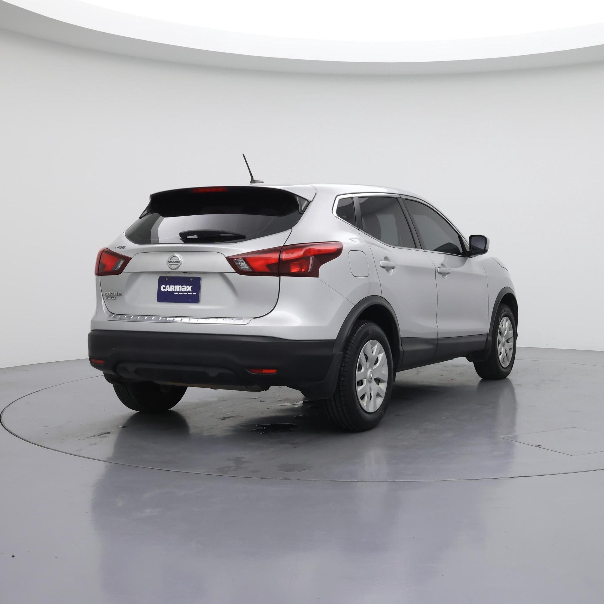 Thumbnail: 2019 Nissan Rogue Sport - 8