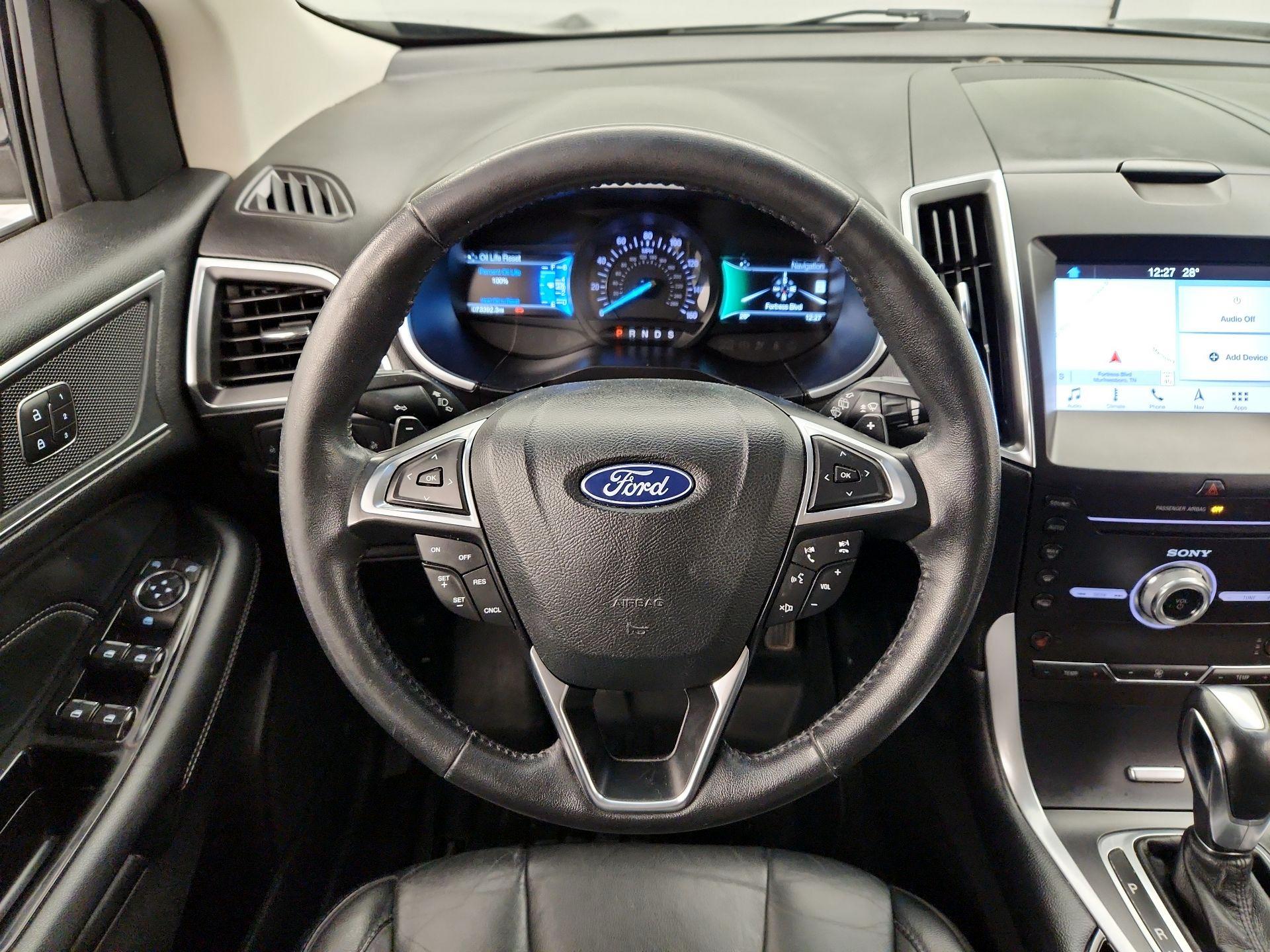 Thumbnail: 2018 Ford Edge - 10