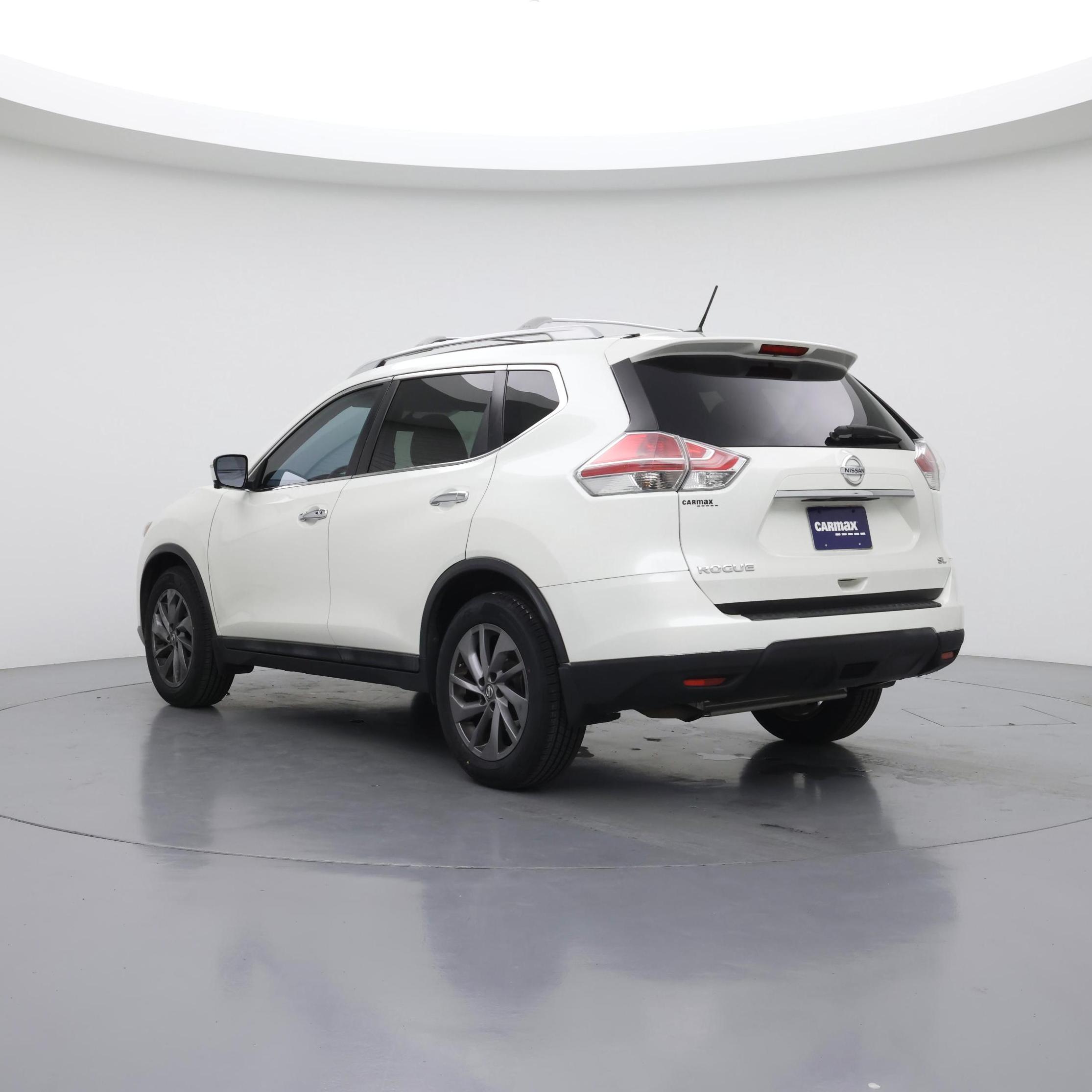 Thumbnail: 2016 Nissan Rogue - 2