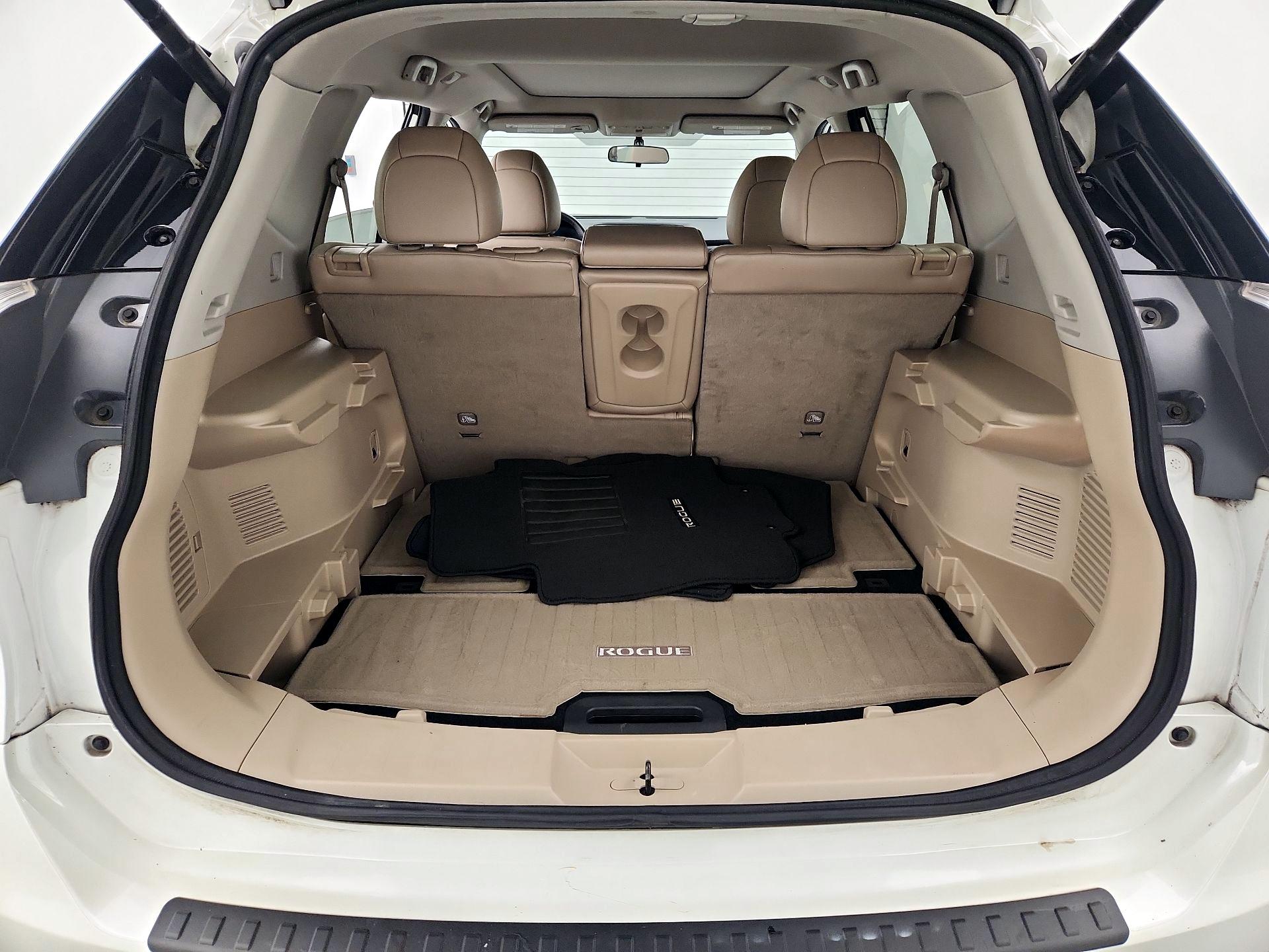 Thumbnail: 2016 Nissan Rogue - 20