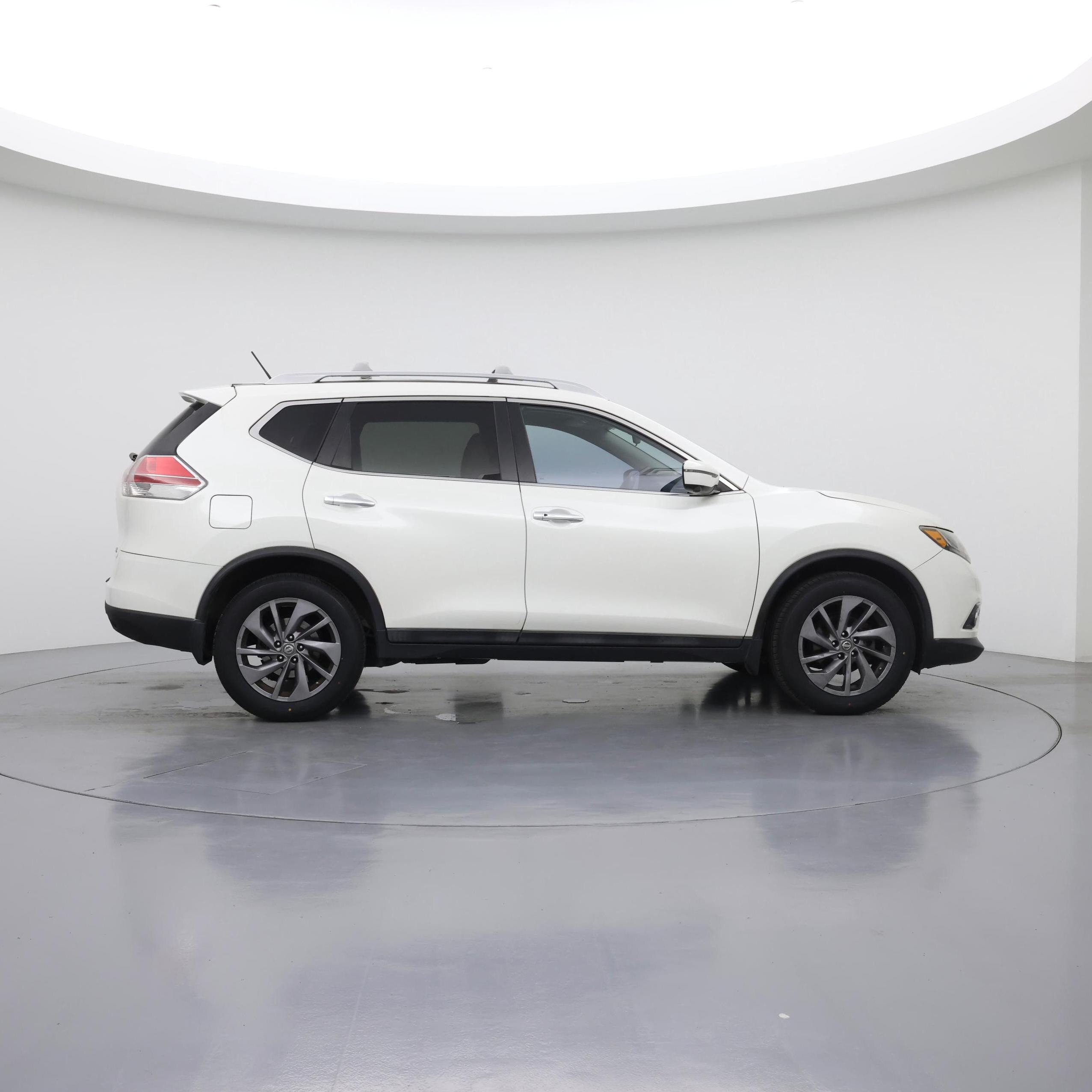 Thumbnail: 2016 Nissan Rogue - 7