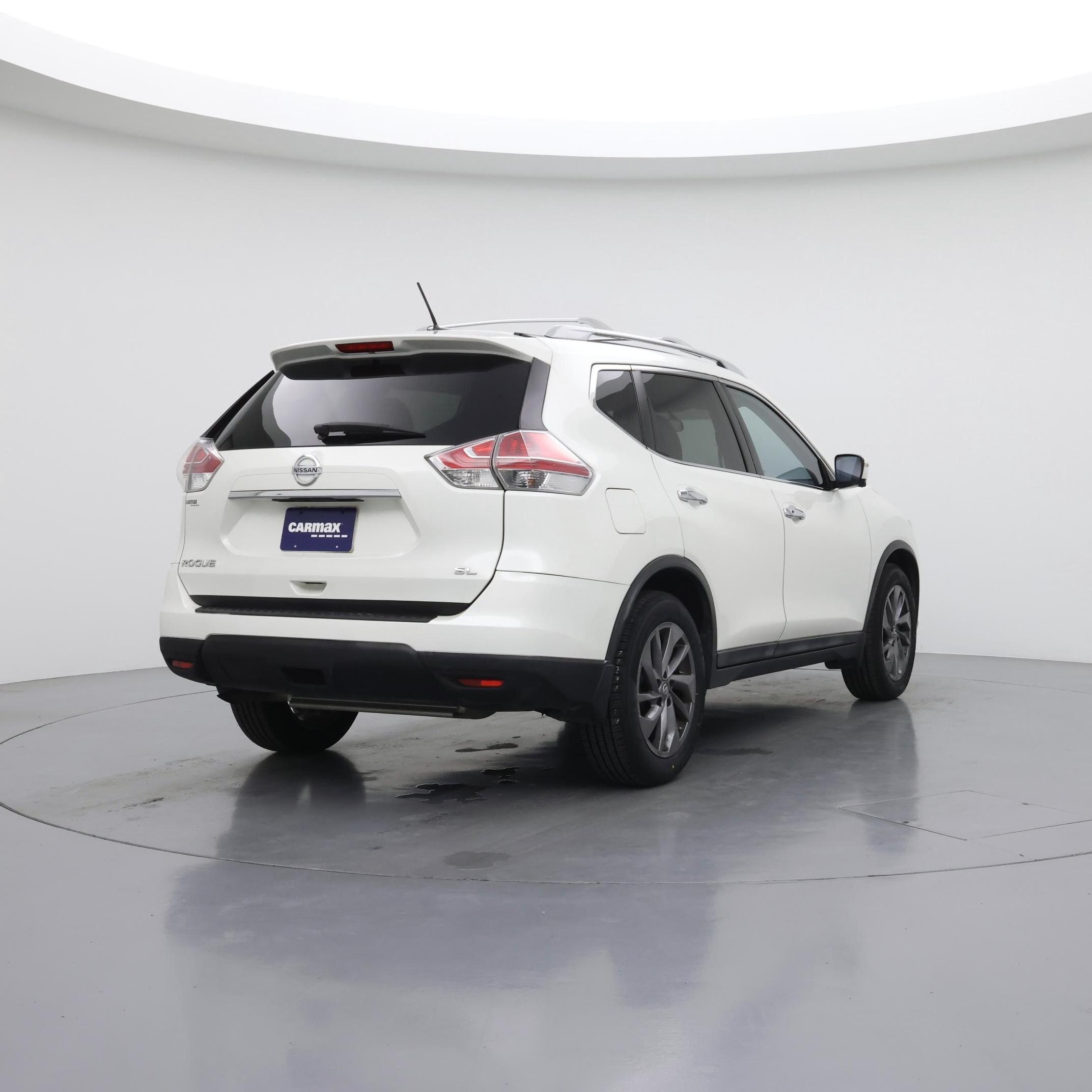 Thumbnail: 2016 Nissan Rogue - 8