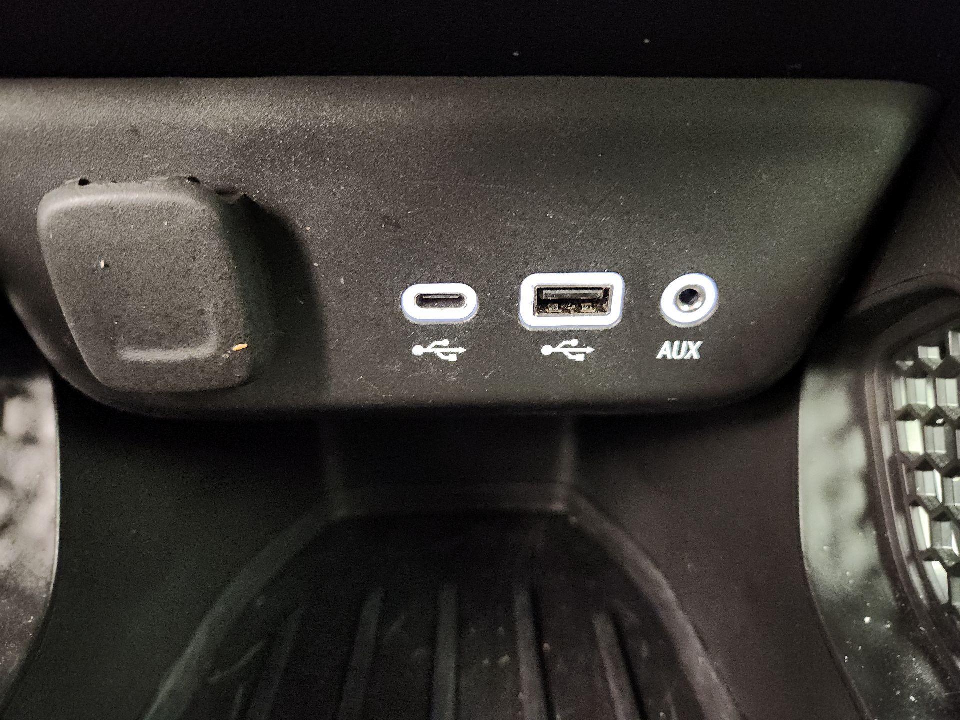 Thumbnail: 2023 Chevrolet TrailBlazer - 18