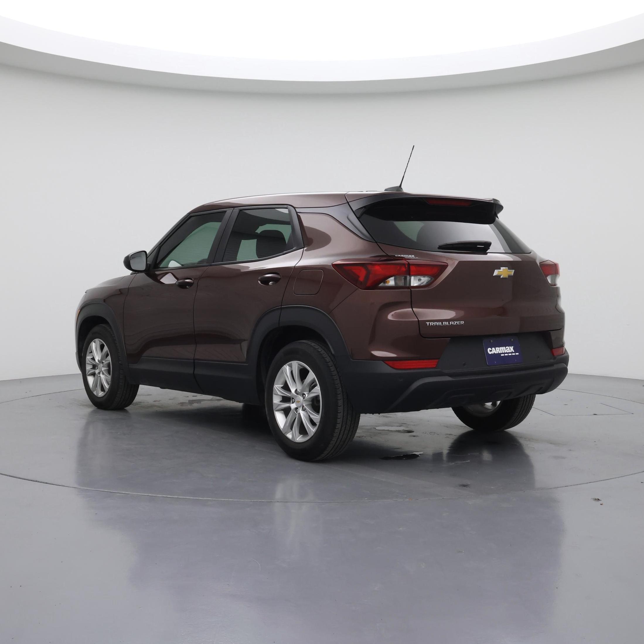 Thumbnail: 2023 Chevrolet TrailBlazer - 2