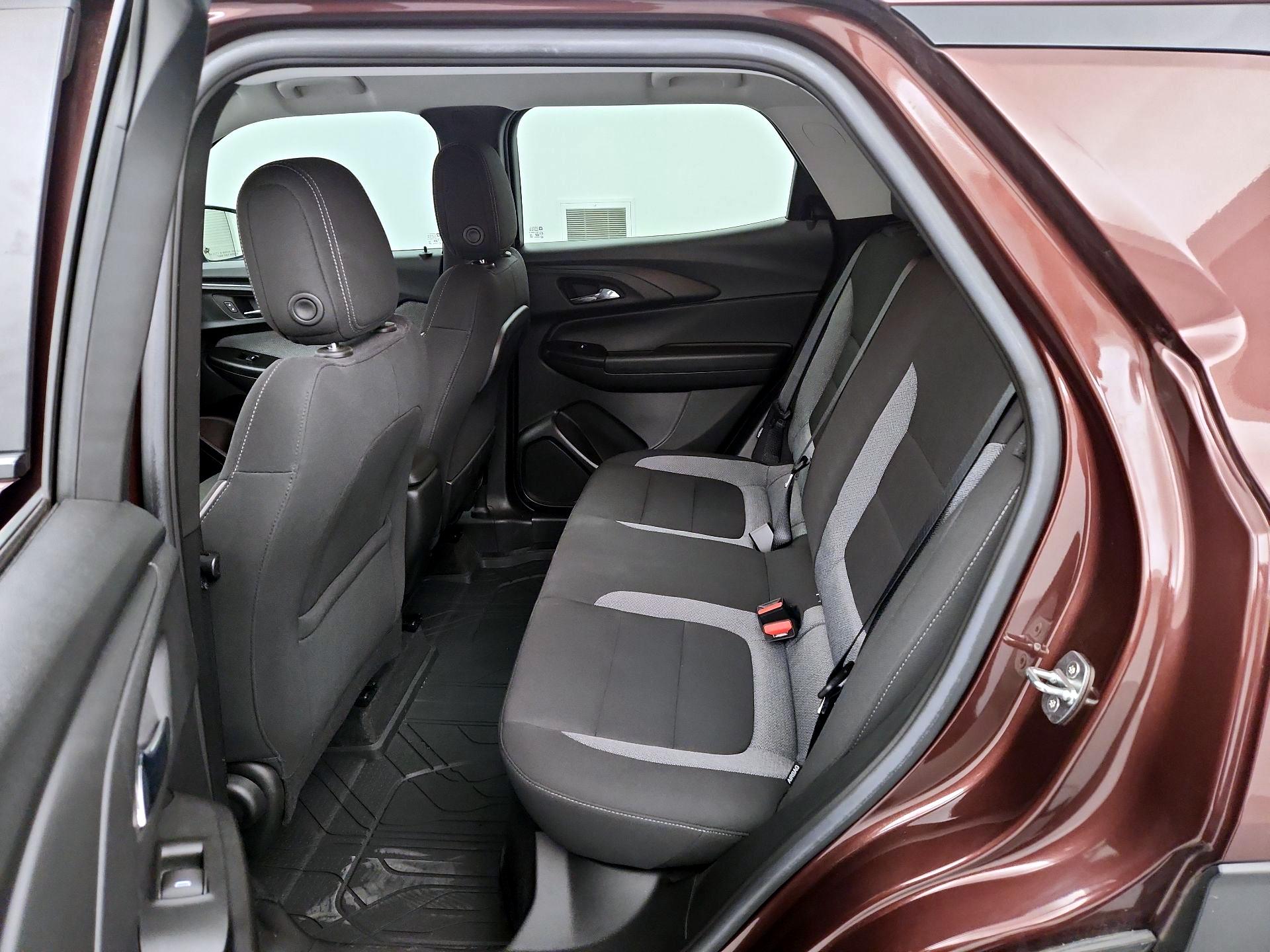 Thumbnail: 2023 Chevrolet TrailBlazer - 19