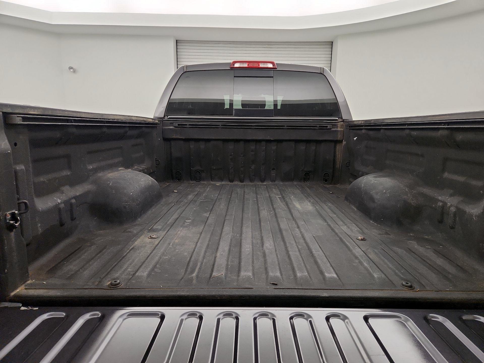 Thumbnail: 2015 Toyota Tundra - 20