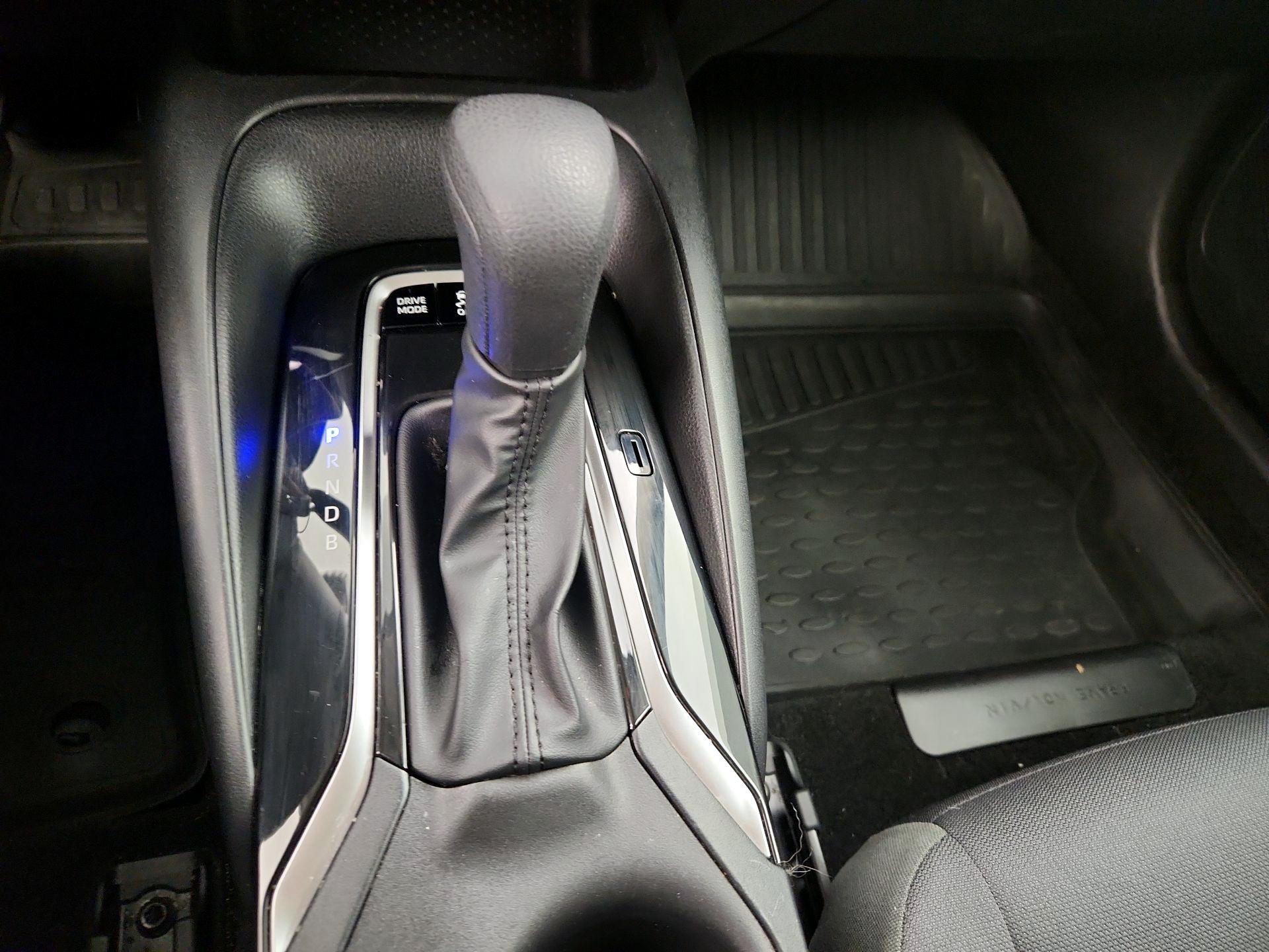 Thumbnail: 2023 Toyota Corolla - 17