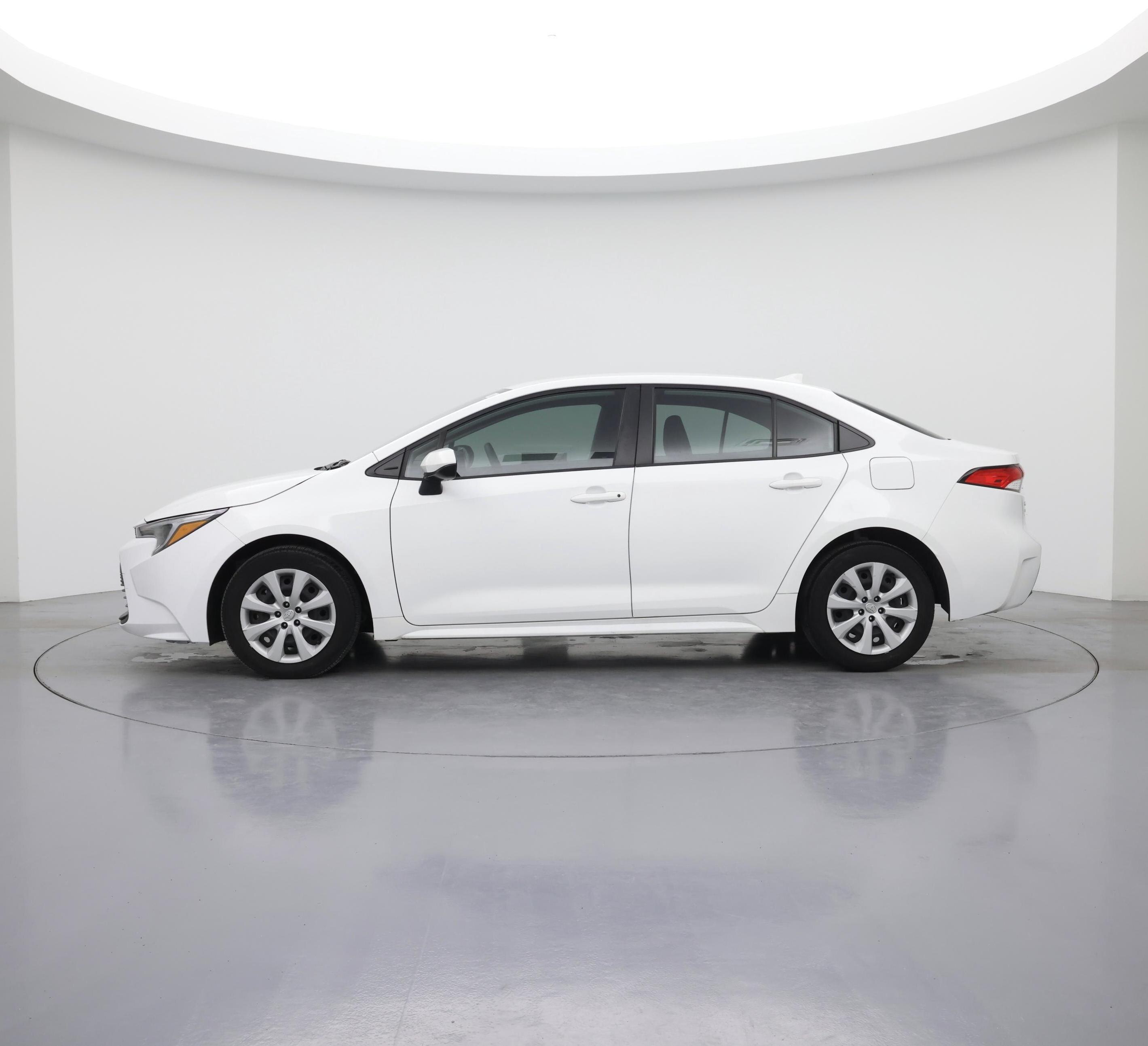 Thumbnail: 2023 Toyota Corolla - 3