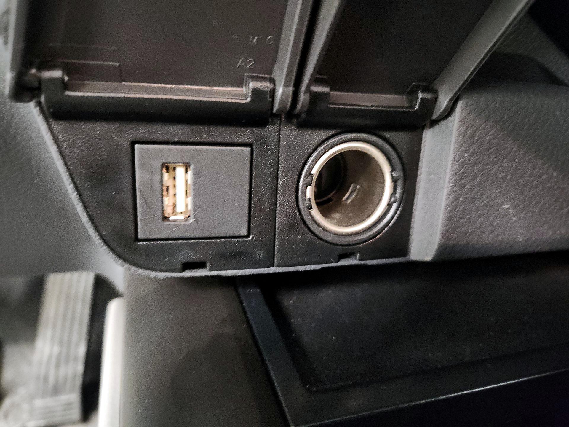 Thumbnail: 2023 Toyota Camry - 18