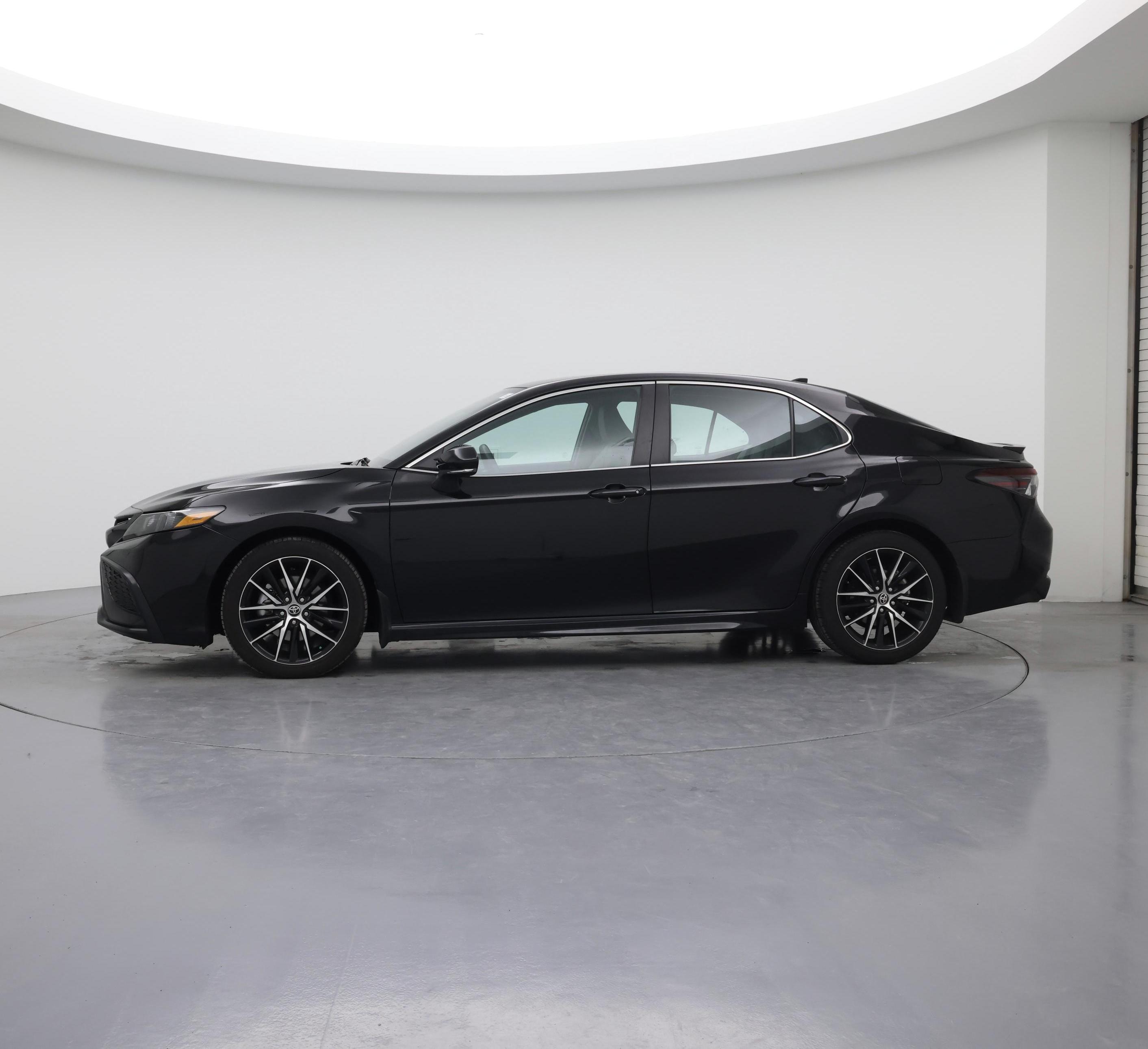 Thumbnail: 2023 Toyota Camry - 3