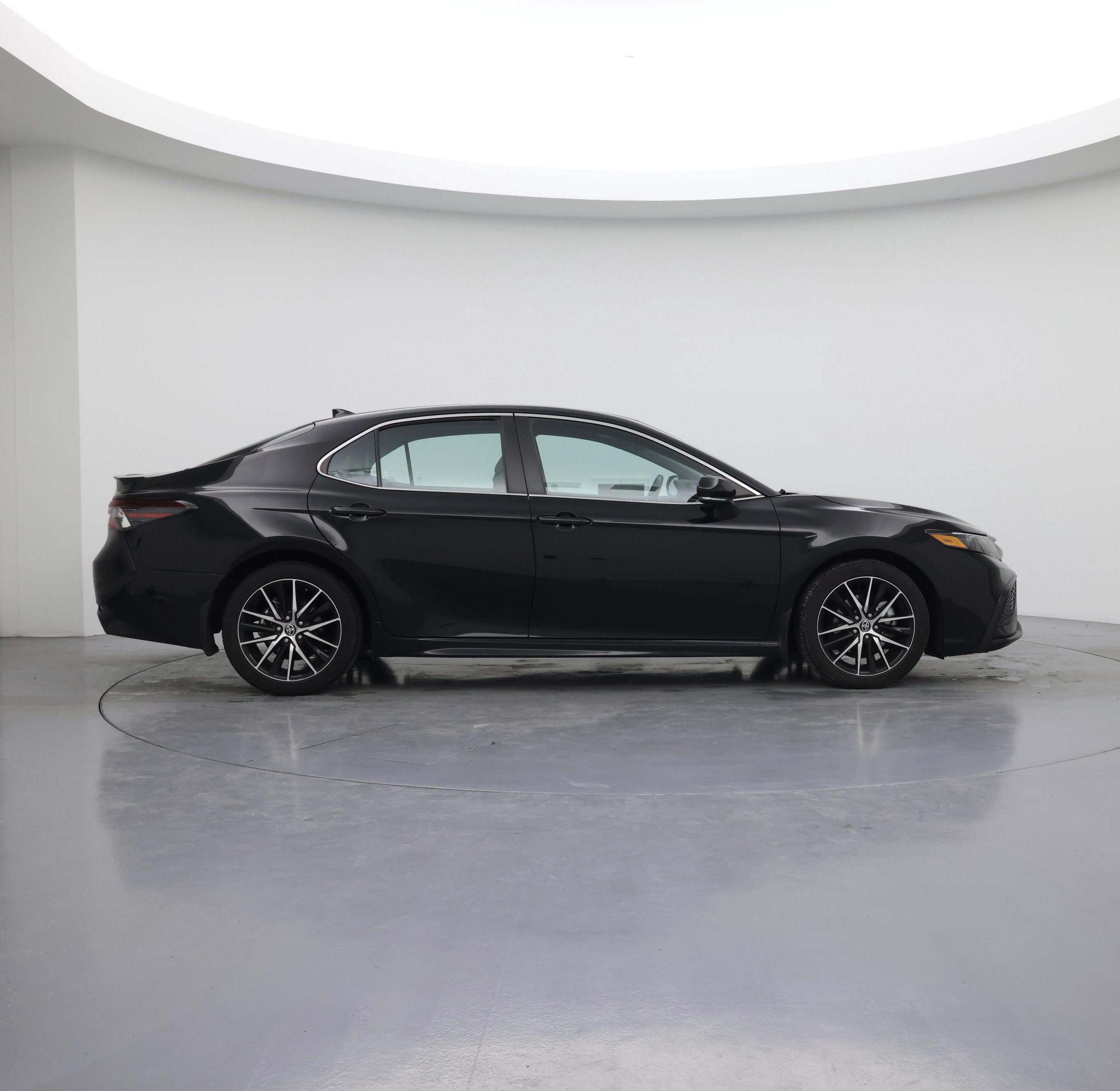 Thumbnail: 2023 Toyota Camry - 7