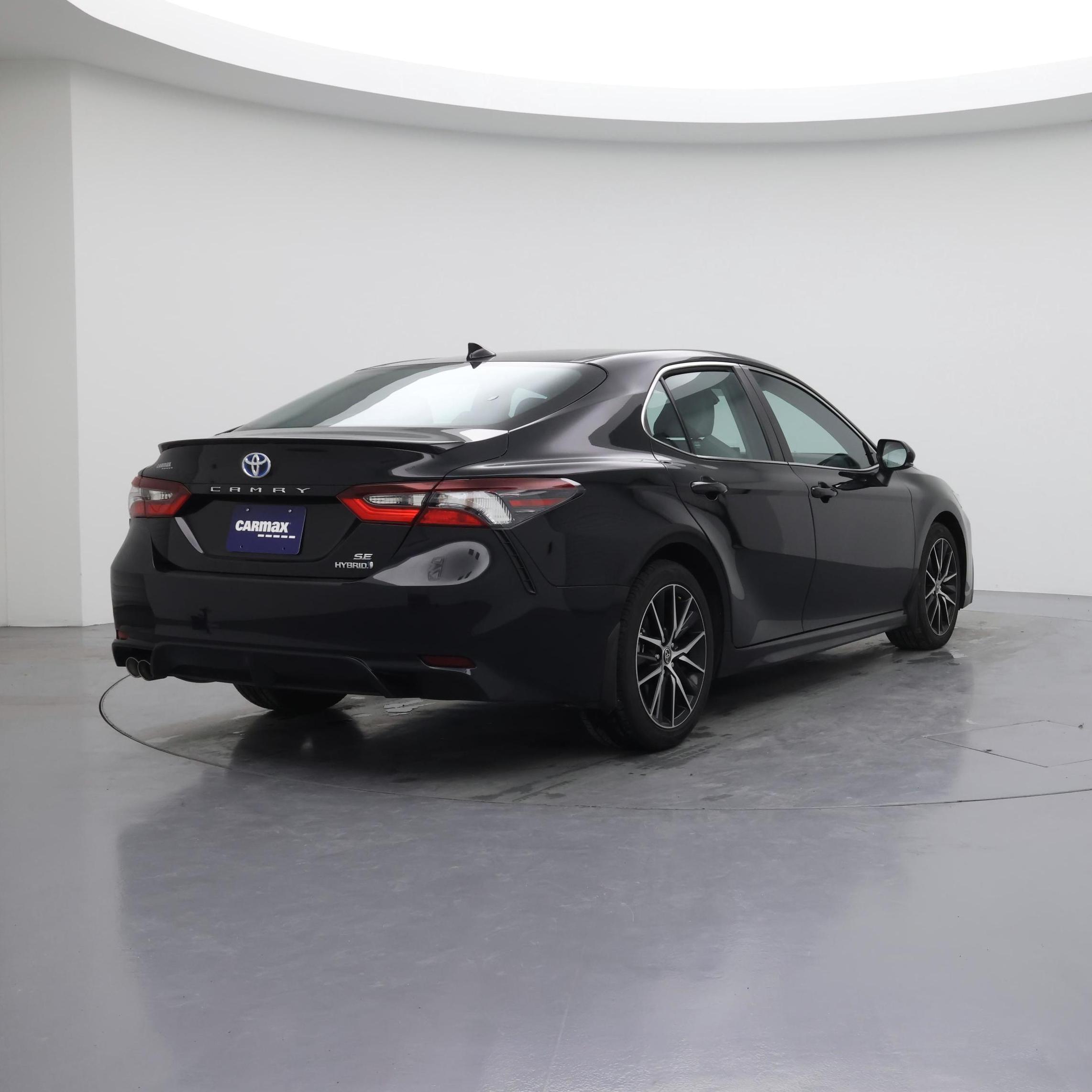 Thumbnail: 2023 Toyota Camry - 8